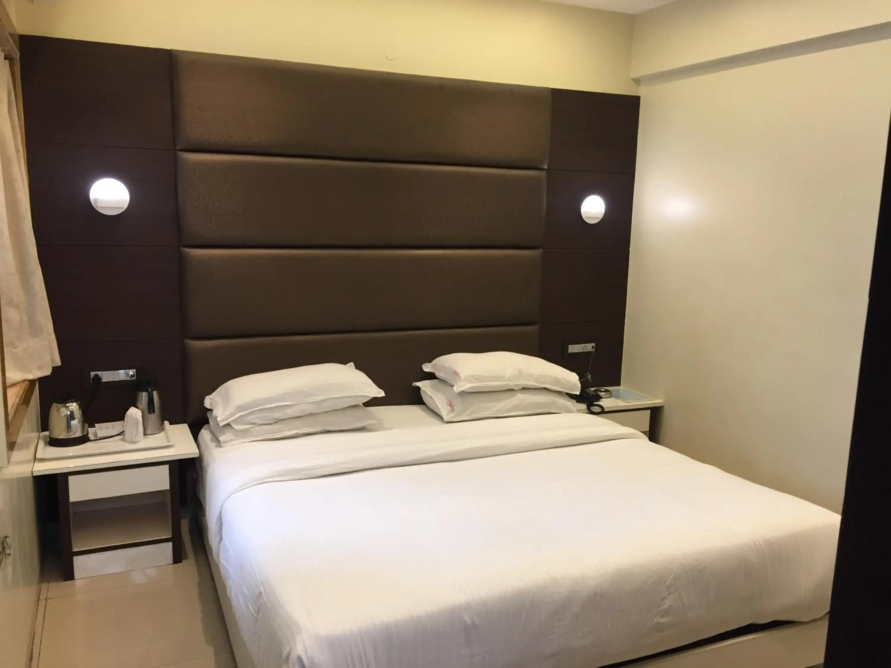 Photo of the whole room, Bed in Hotel Shivkrupa Photo of the whole room, Bed in Hotel Shivkrupa