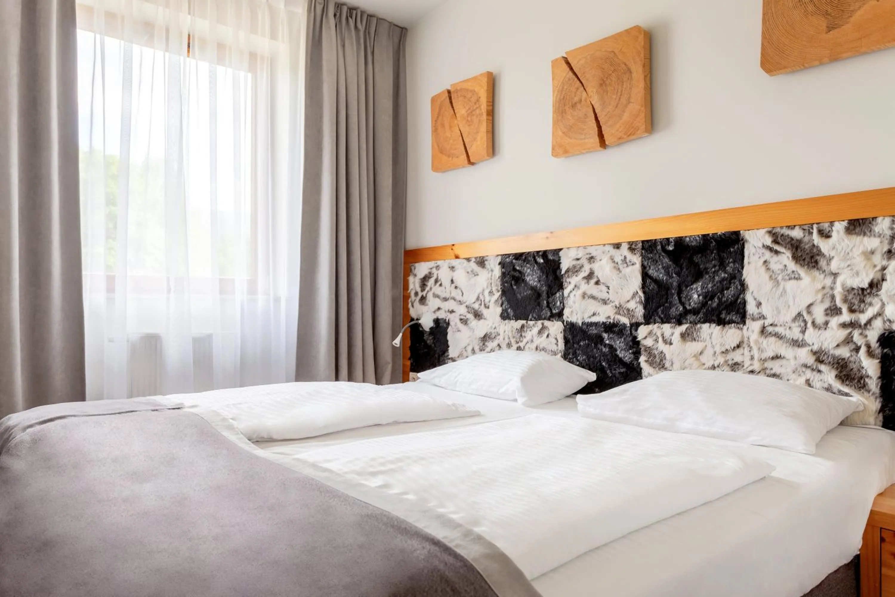 Bed in Aparthotel Cristal Resort Szklarska Poręba by Zdrojowa