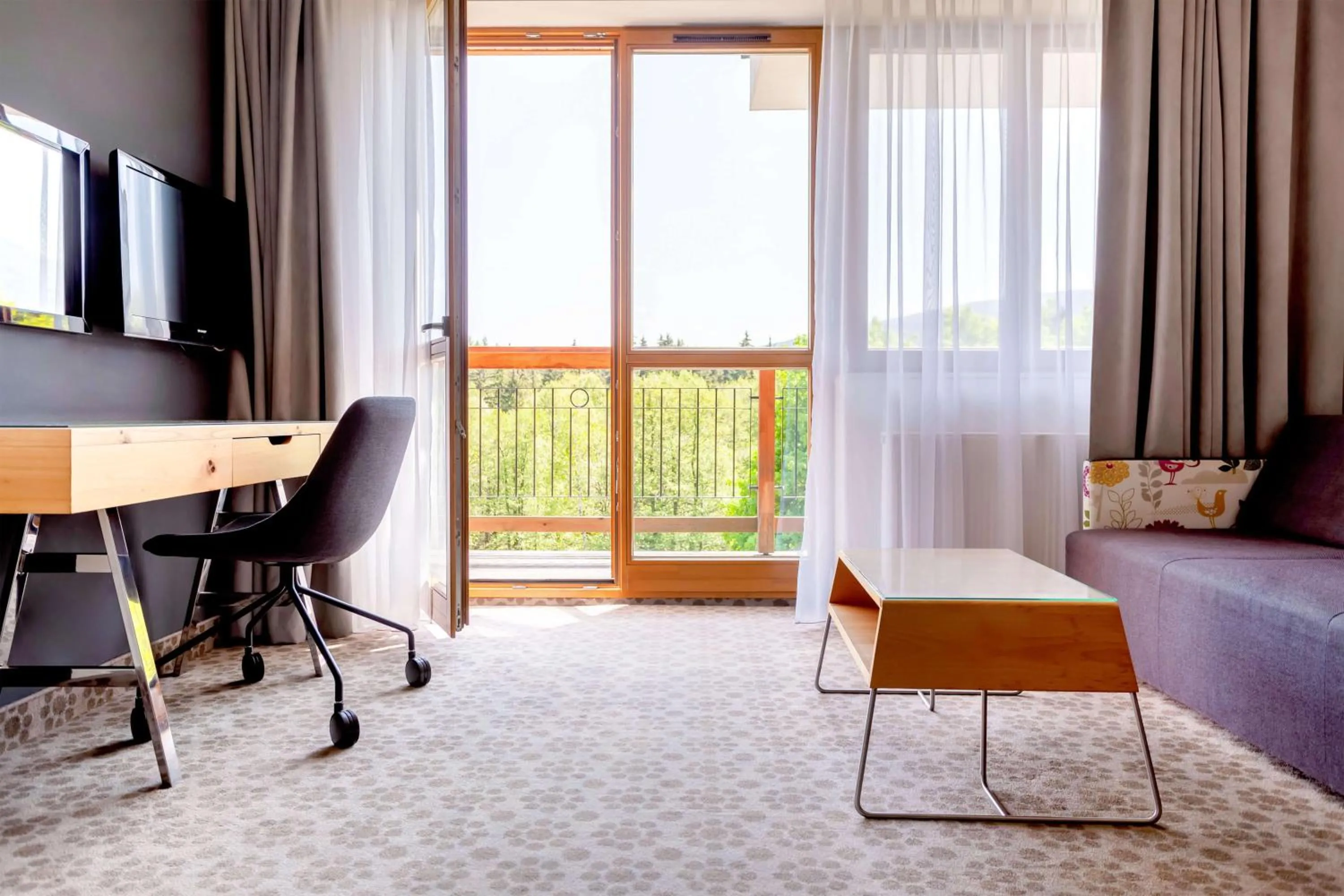 Living room in Aparthotel Cristal Resort Szklarska Poręba by Zdrojowa