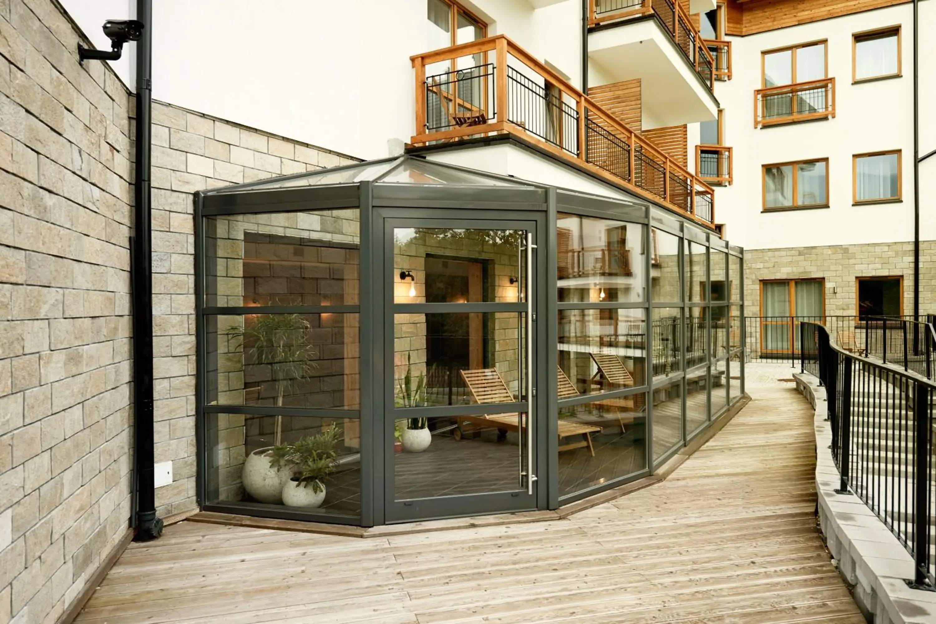 Property building in Aparthotel Cristal Resort Szklarska Poręba by Zdrojowa Property building in Aparthotel Cristal Resort Szklarska Poręba by Zdrojowa