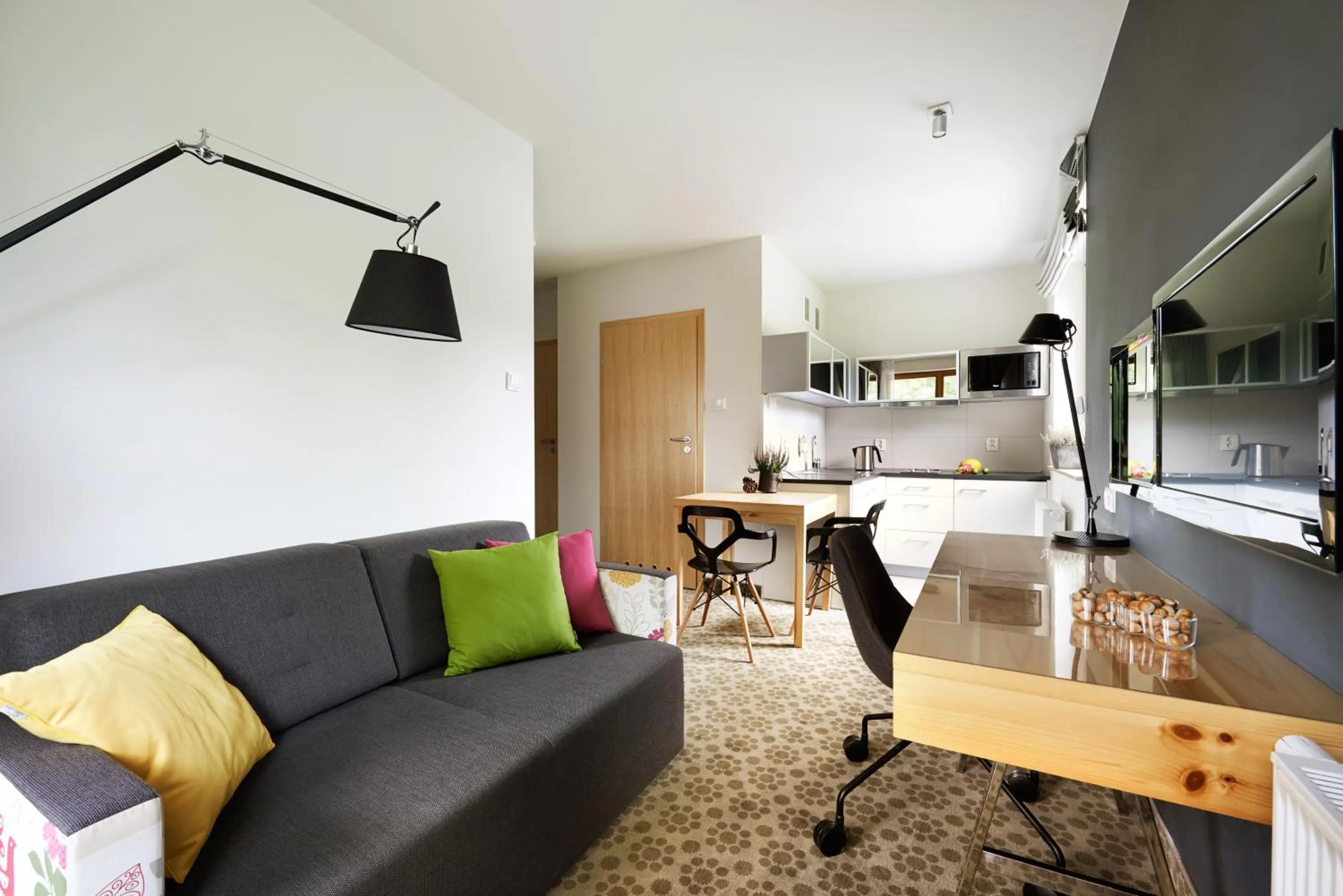 Kitchen or kitchenette in Aparthotel Cristal Resort Szklarska Poręba by Zdrojowa