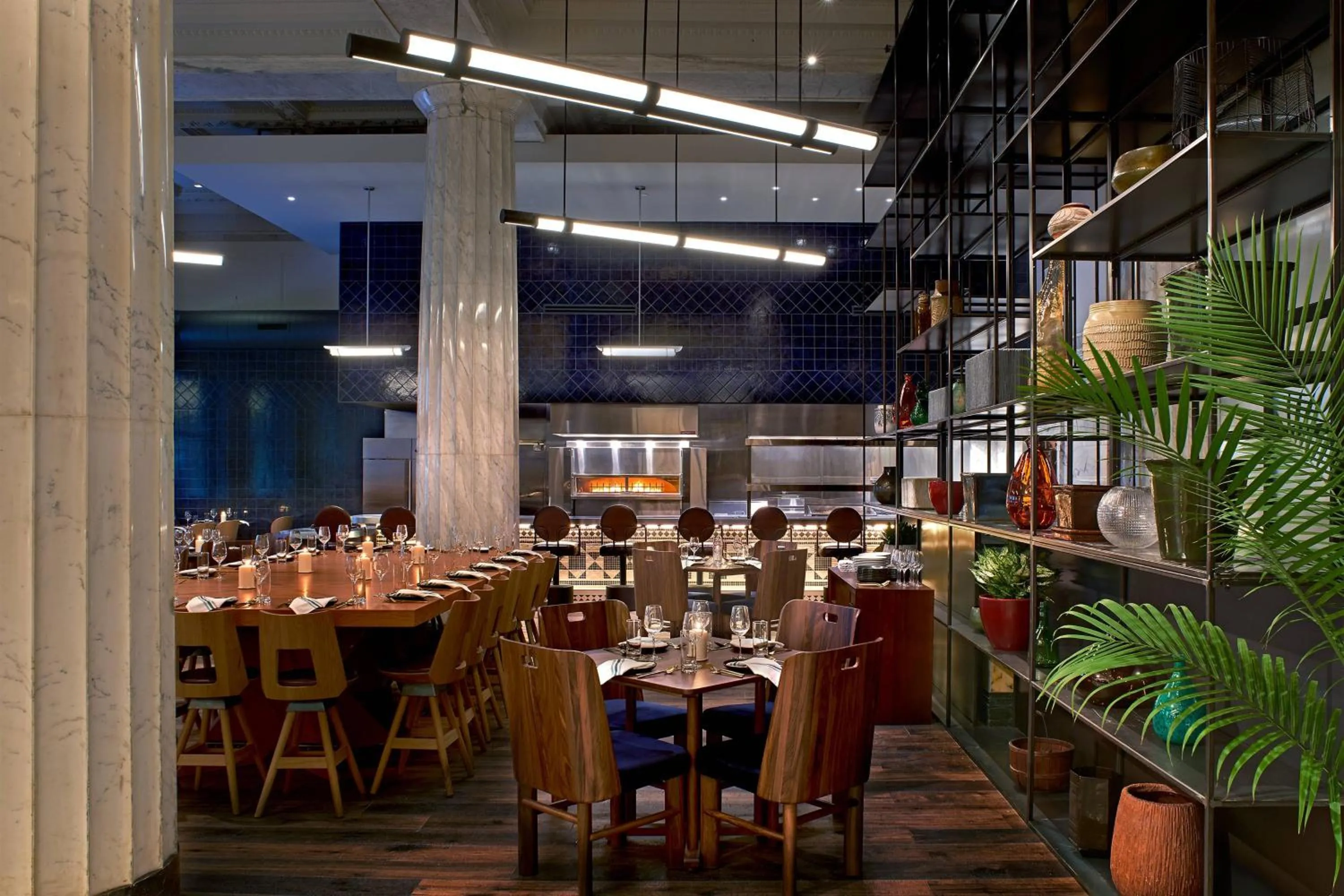 Restaurant/places to eat in Emery Hotel, Autograph Collection