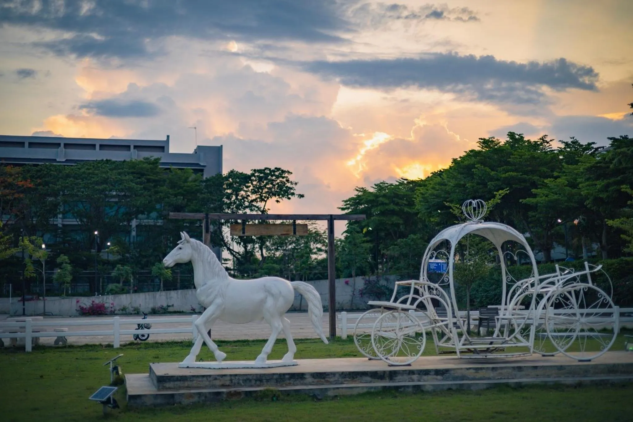 Sunrise in The Cavalli Casa Resort