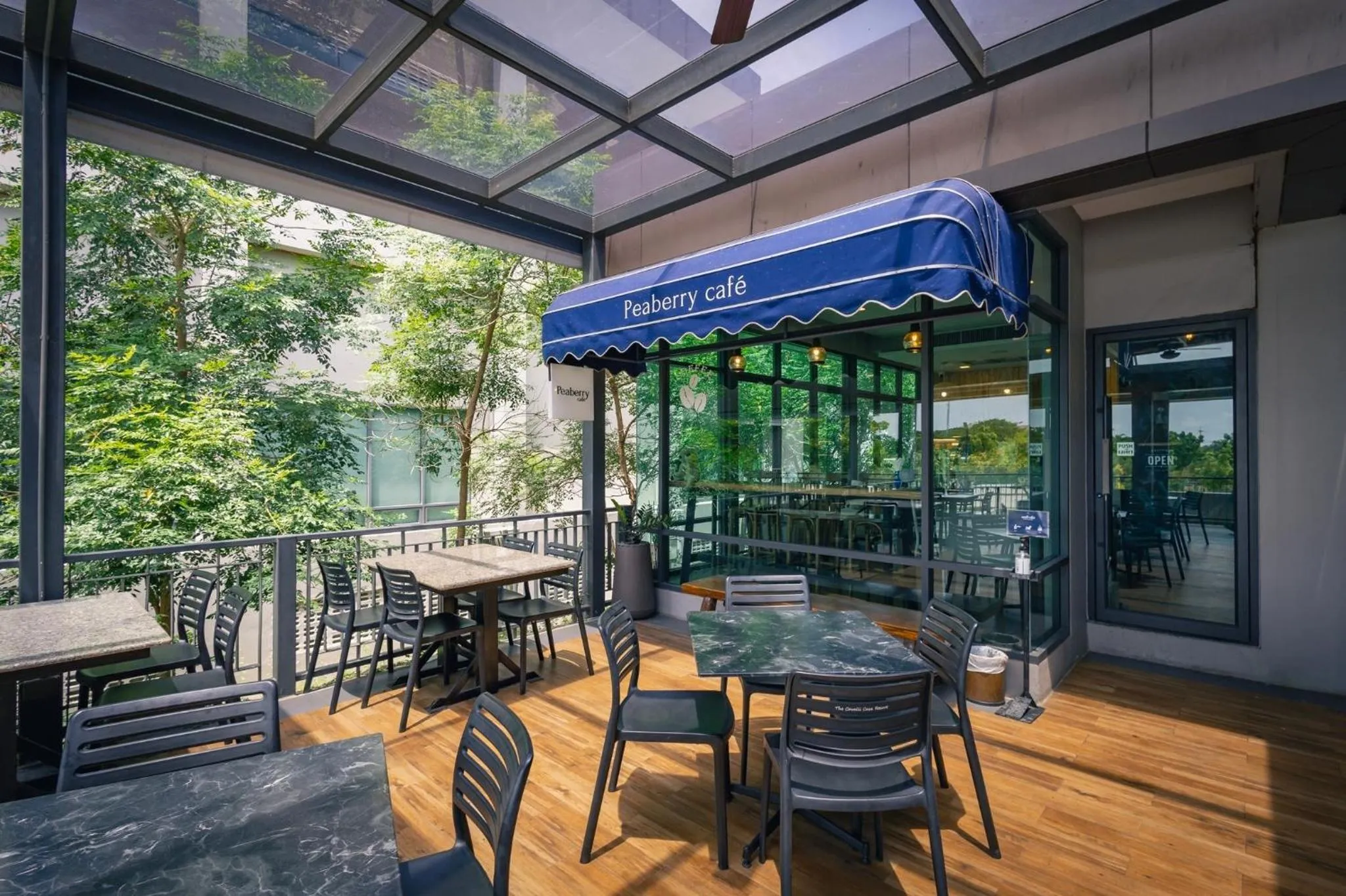 Restaurant/places to eat in The Cavalli Casa Resort