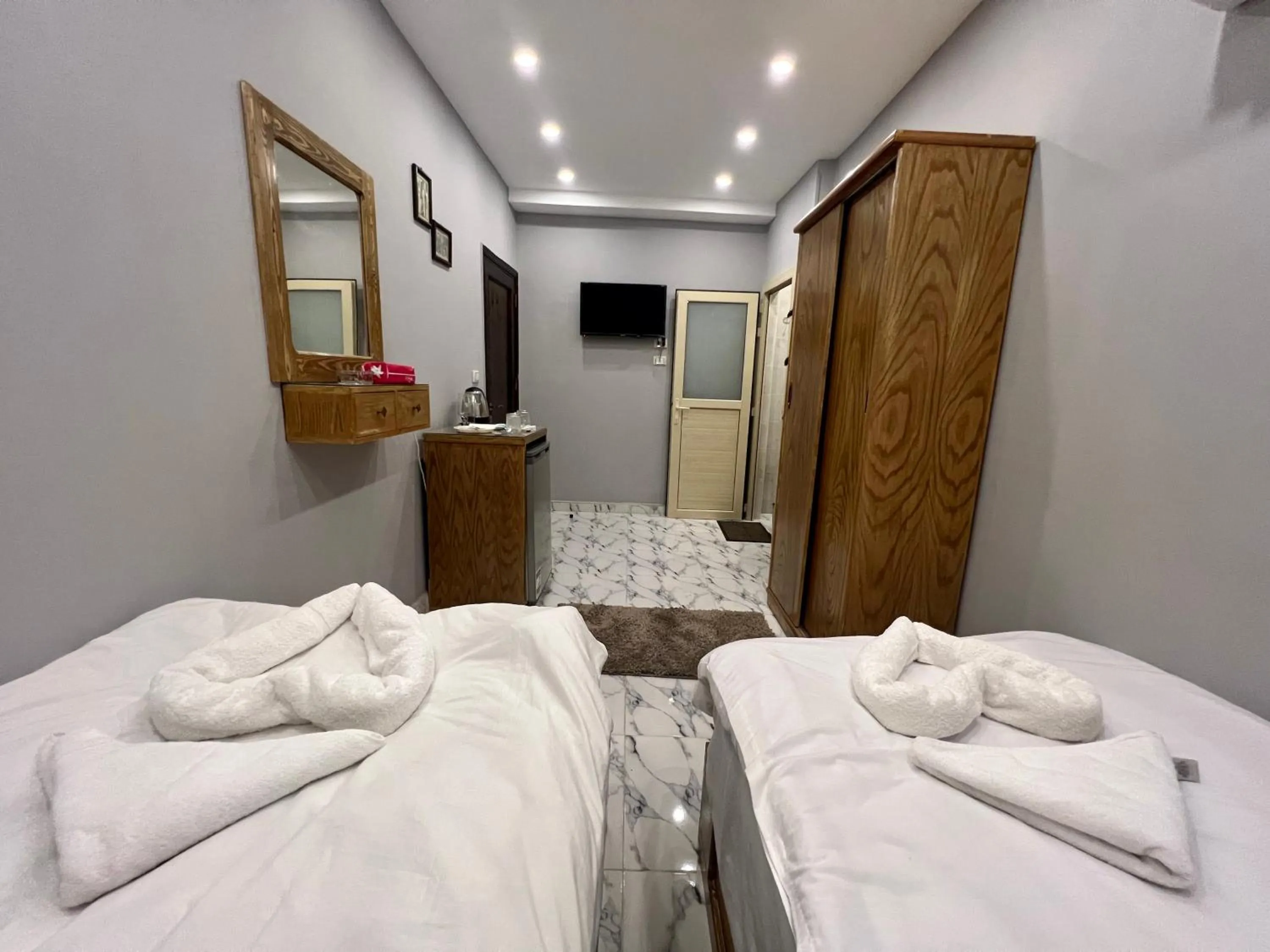 TV and multimedia, Bed in Life Pyramids Inn