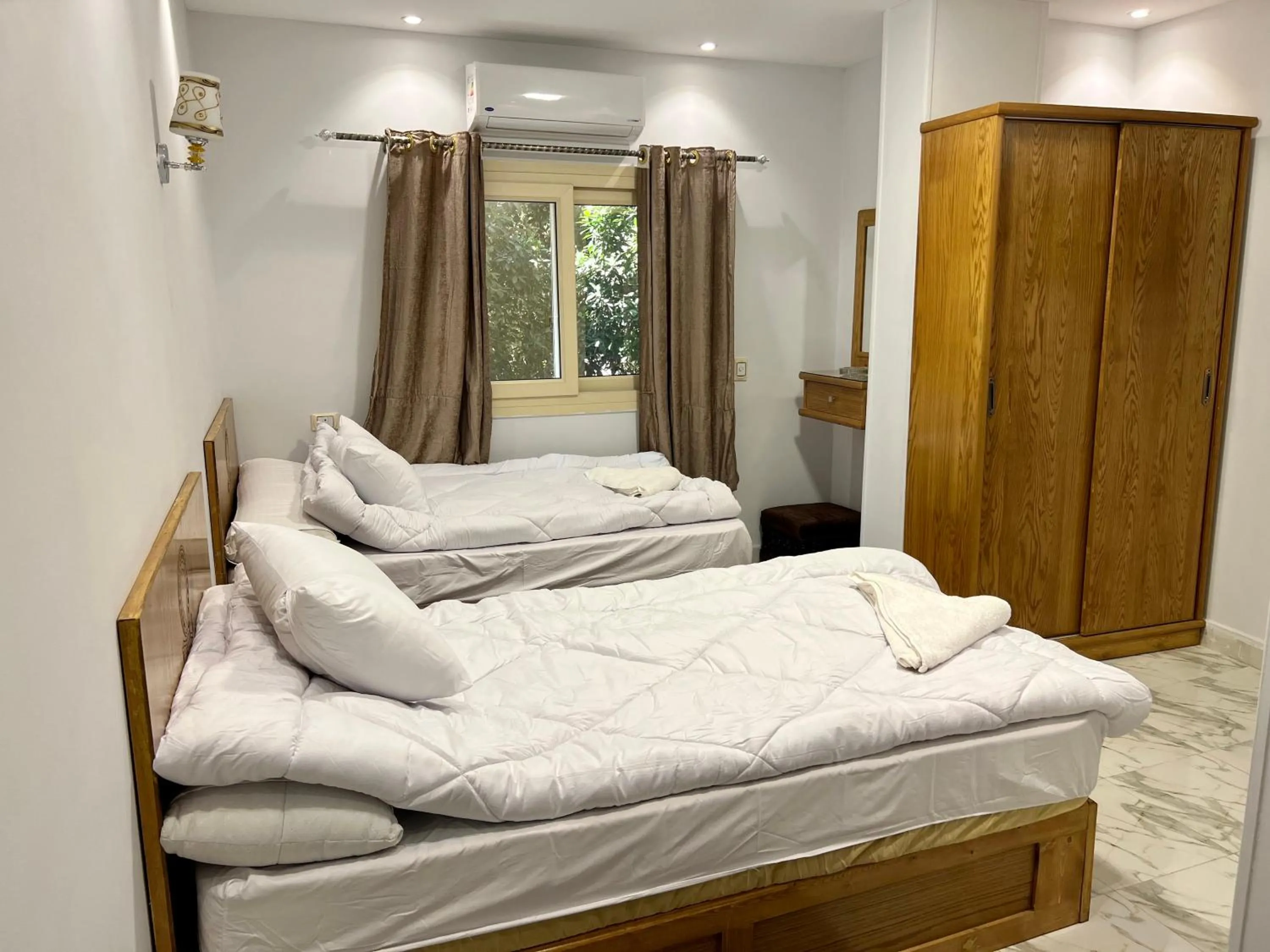 Bed in Life Pyramids Inn