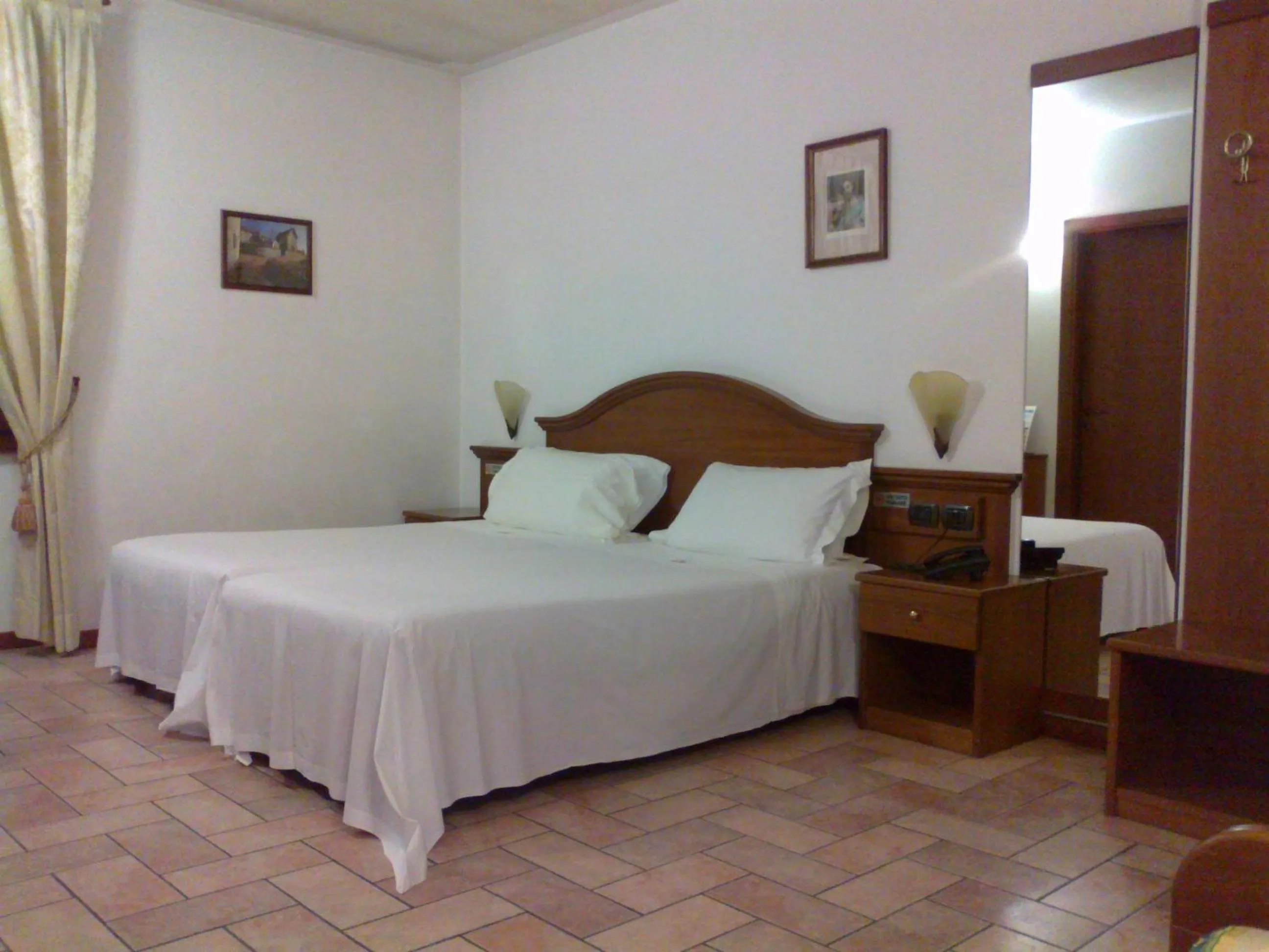 Photo of the whole room in Hotel Ristorante La Bettola