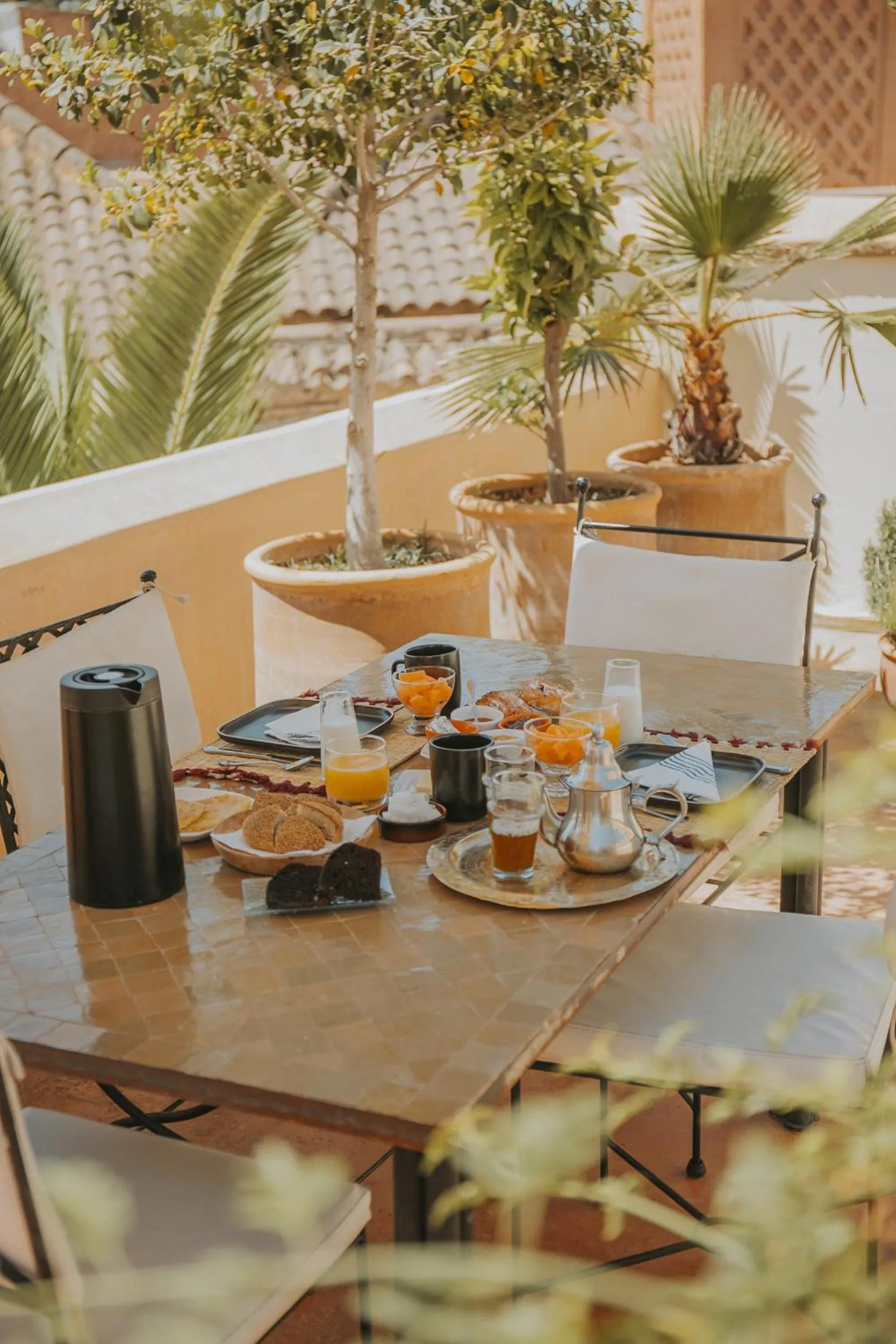 Breakfast in Dar Zelda