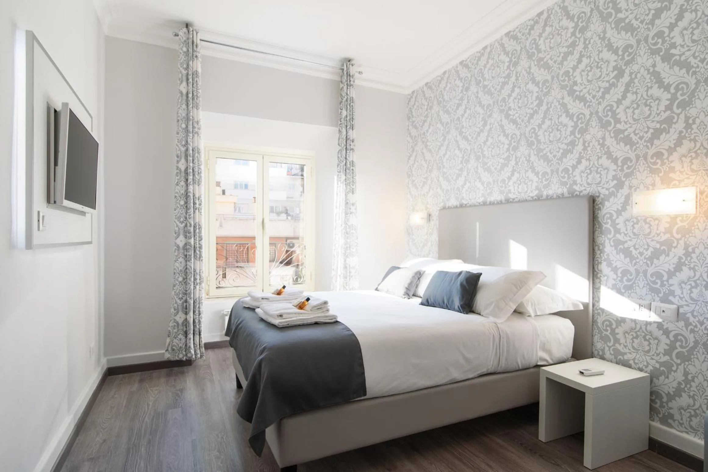 White Caesar Guesthouse