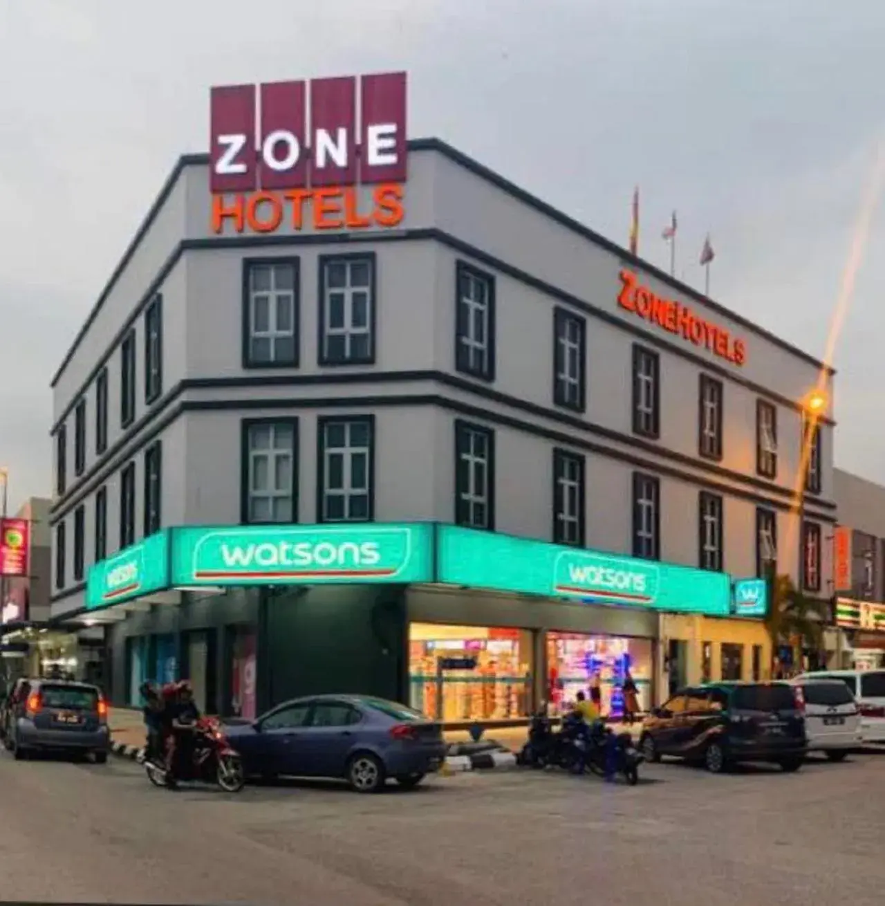 Facade/entrance, Property Building in ZONE Hotels, Telok Panglima Garang