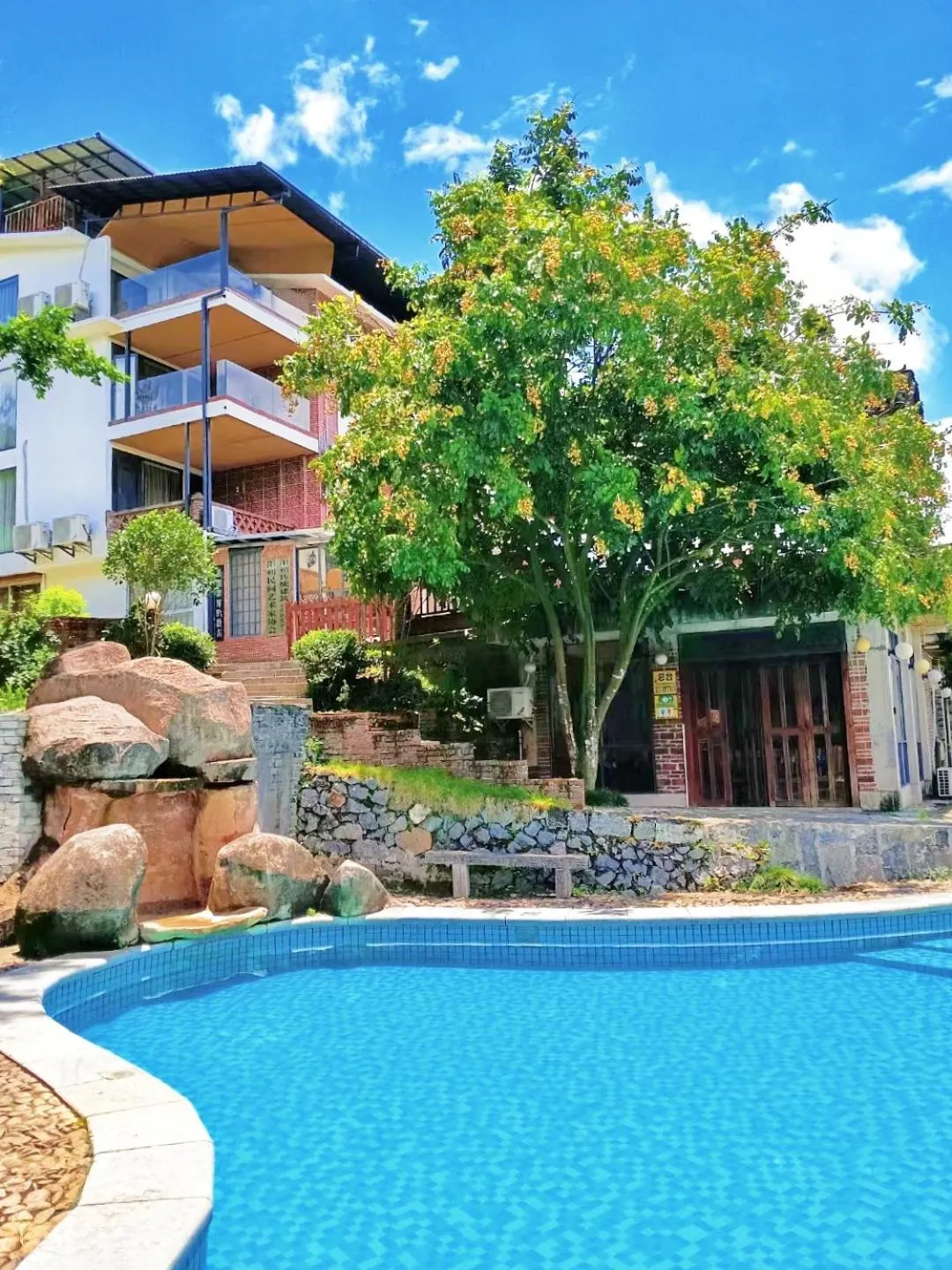 Property building in Riverside Retreat Hotel