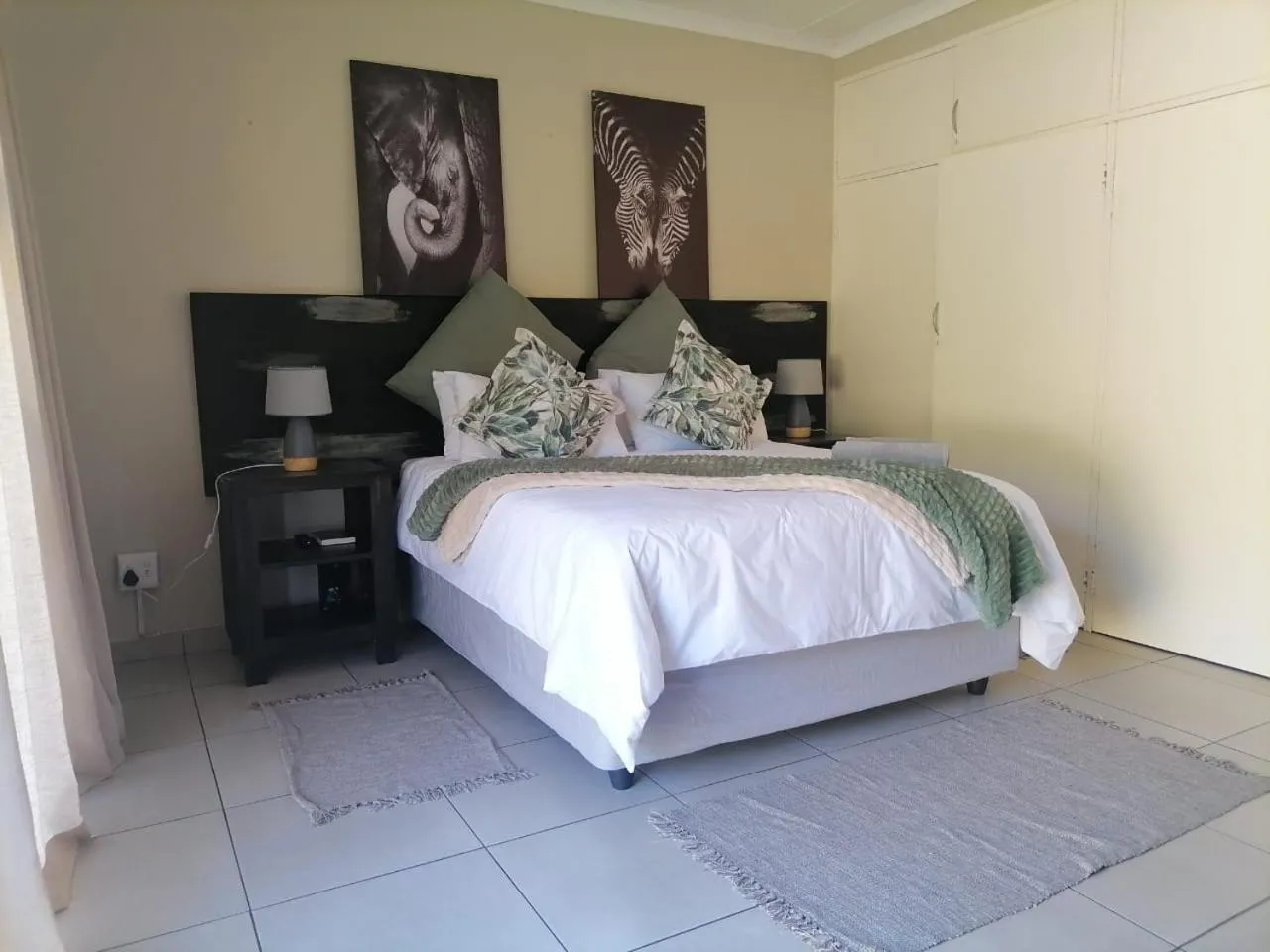 Family Room with Shower in Hhusha Hhusha