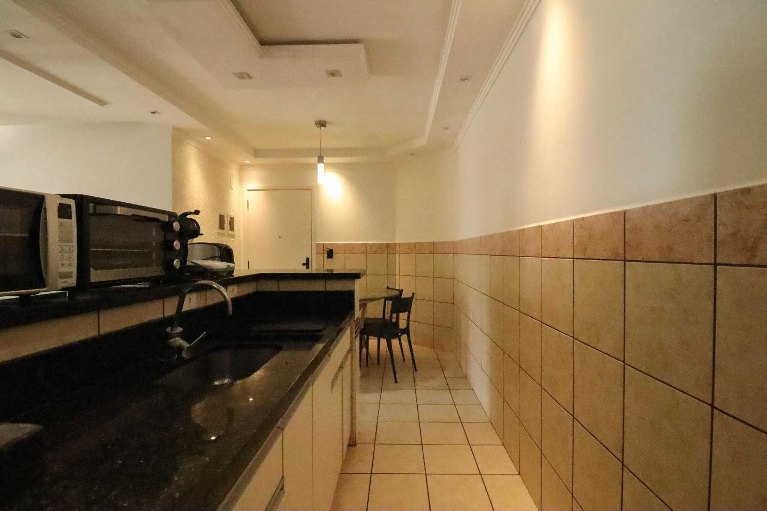 Excellent fit for 8 people - HB57F