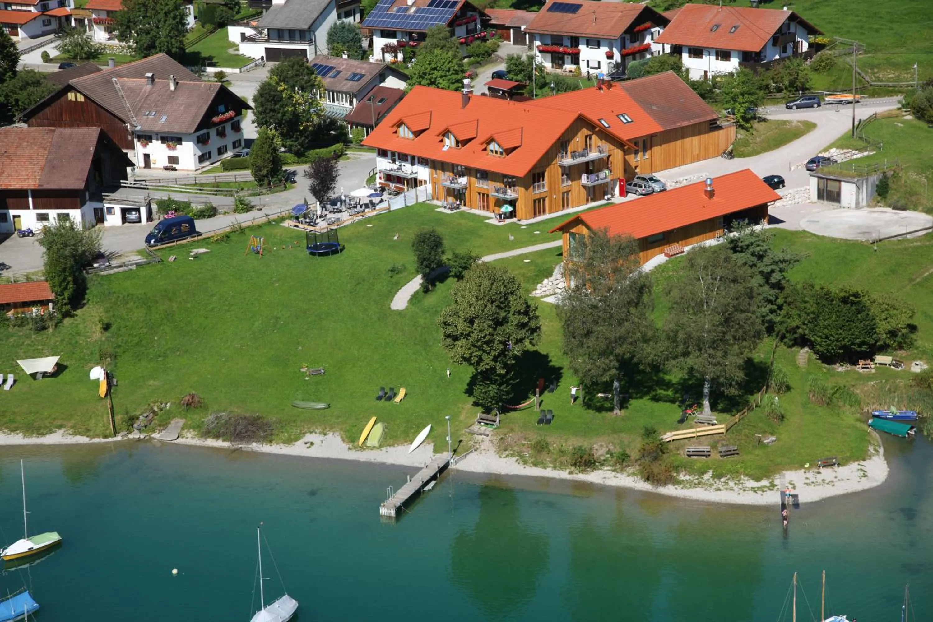 Bird's eye view in Seehotel und Appartements Schnöller
