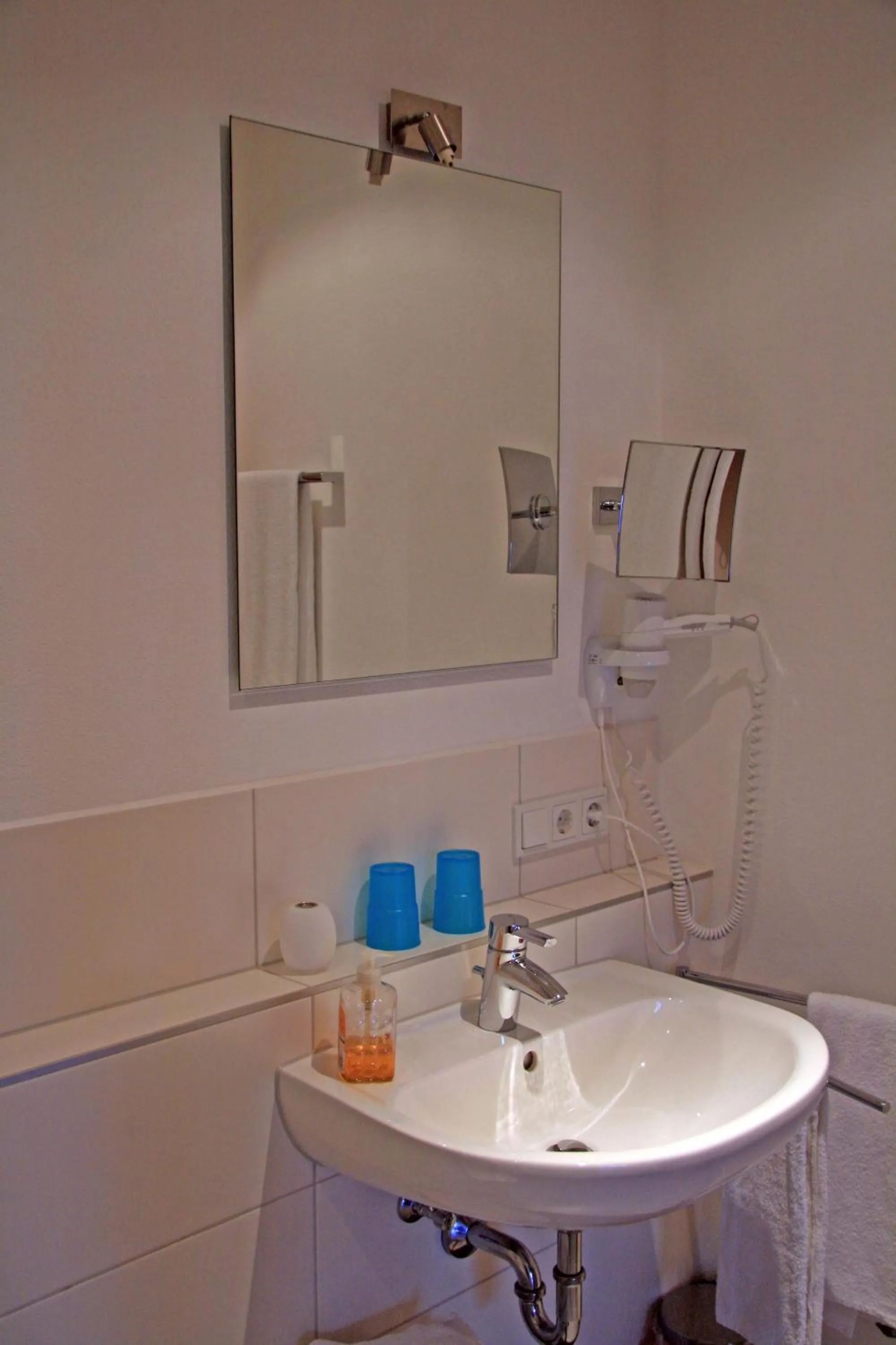 Bathroom in Seehotel und Appartements Schnöller