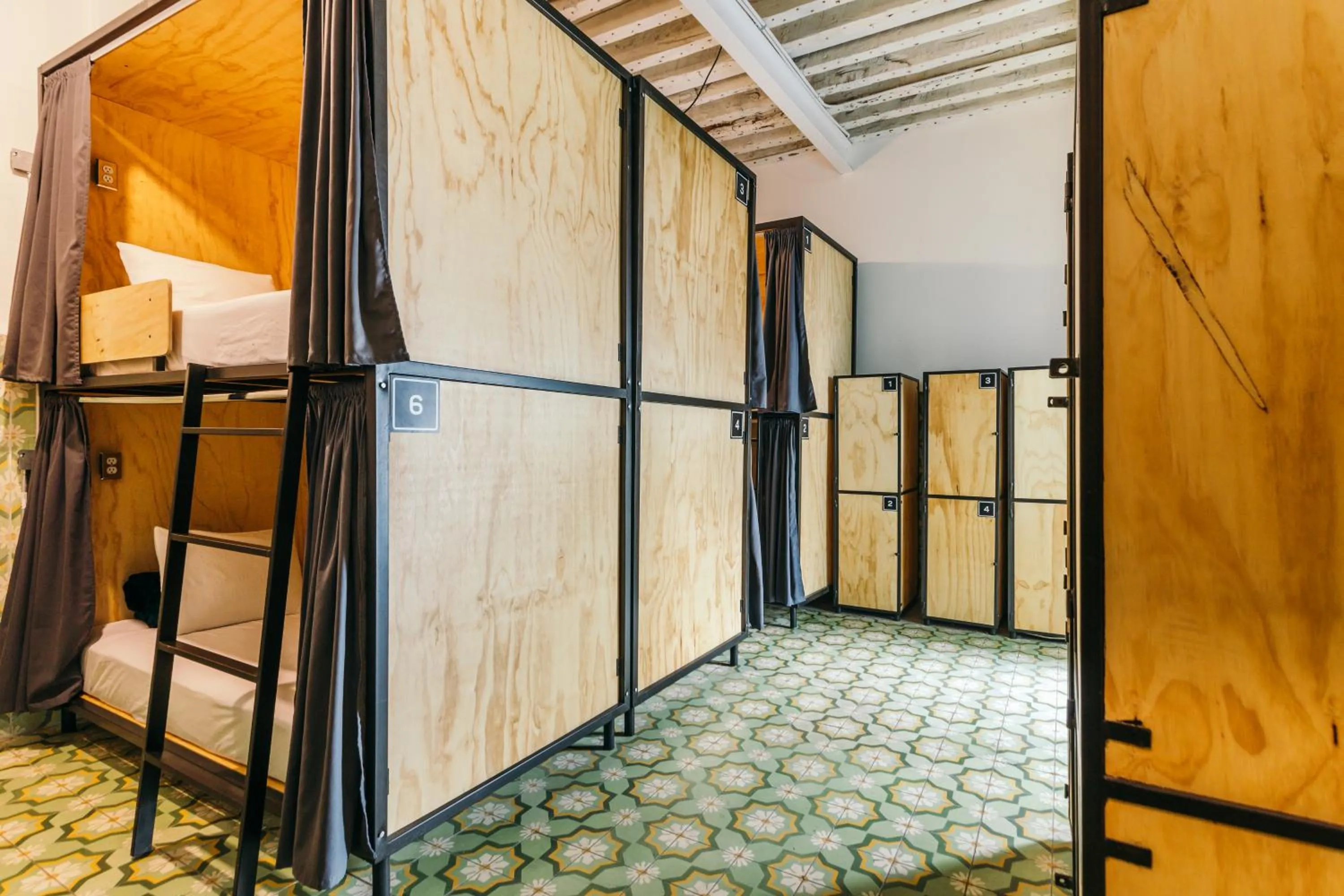 bunk bed, Bed in CASA MX alameda