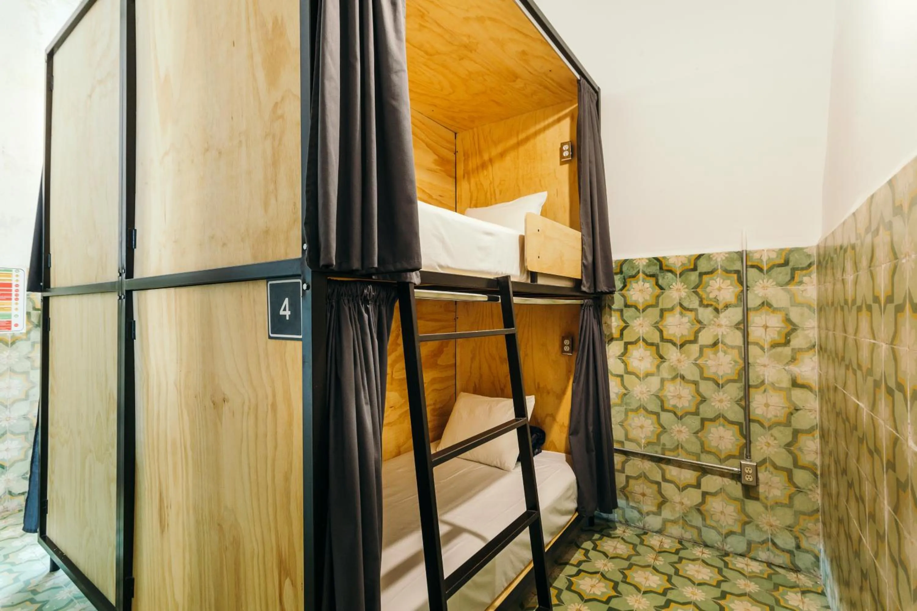 bunk bed, Bed in CASA MX alameda