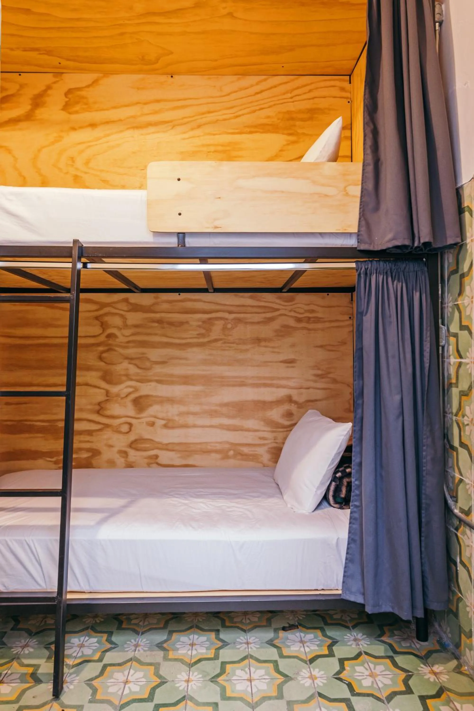 bunk bed, Bed in CASA MX alameda