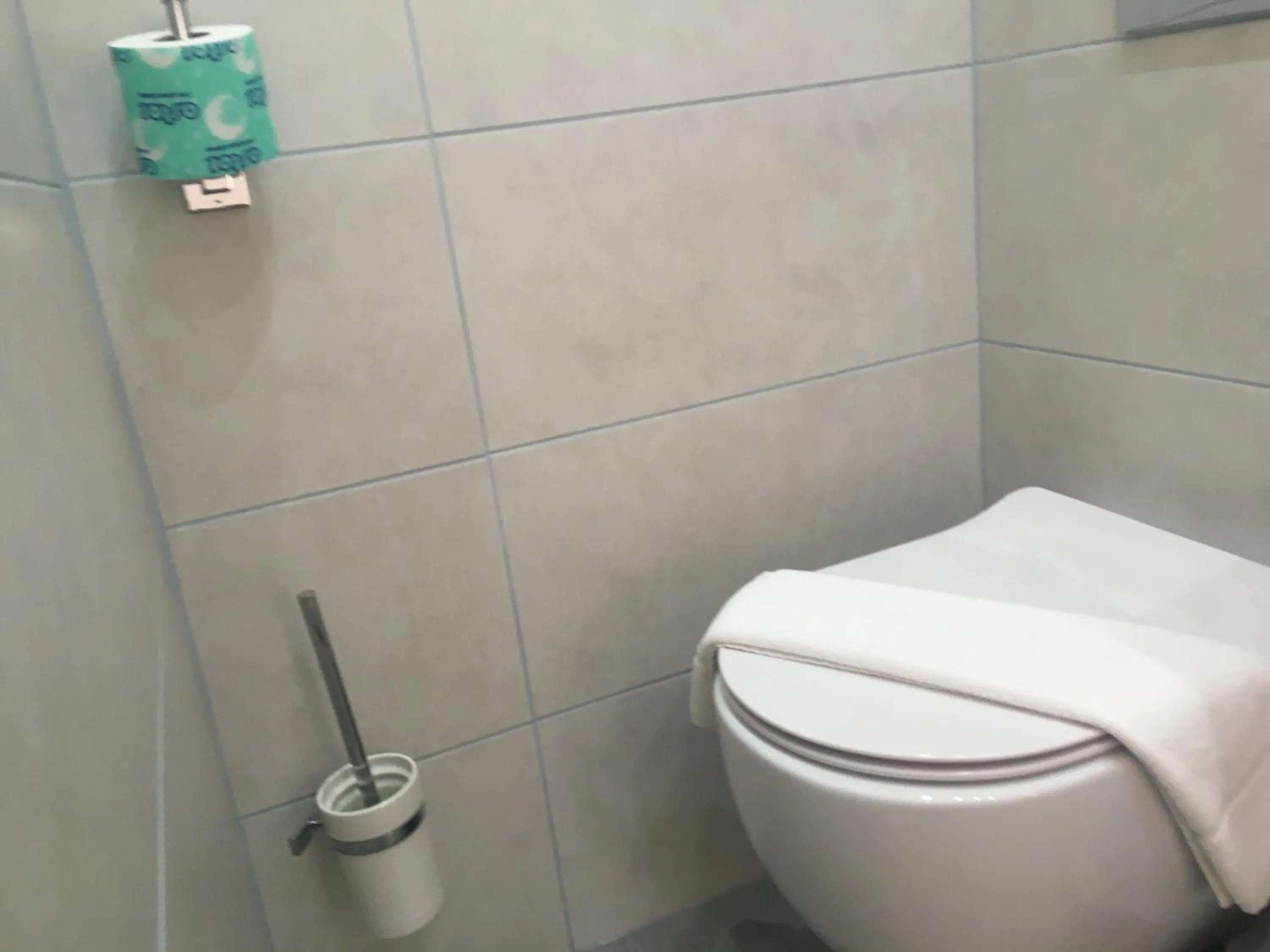 Bathroom in piccadilly b&b