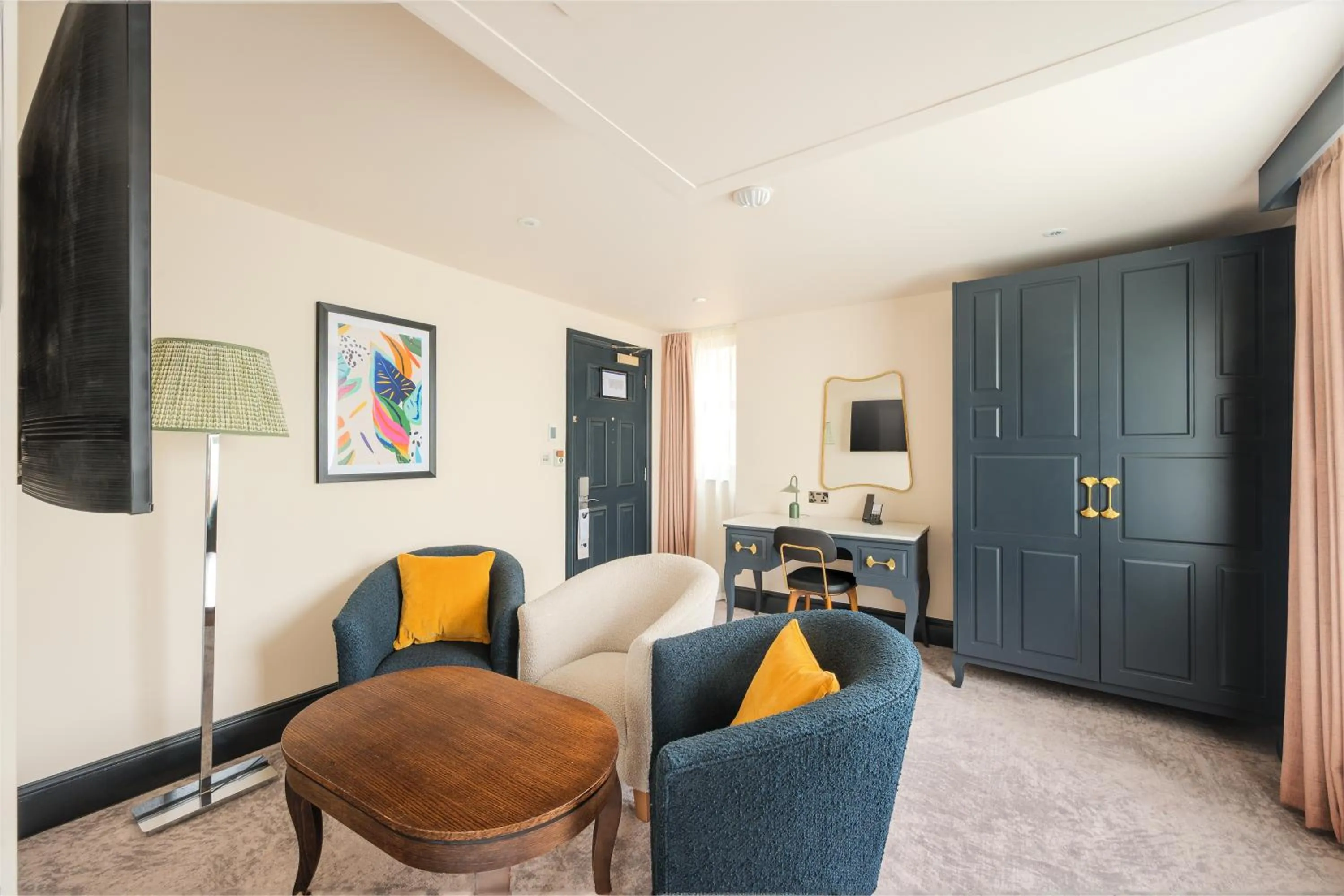 Seating area in Hotel Indigo London - Kensington by IHG