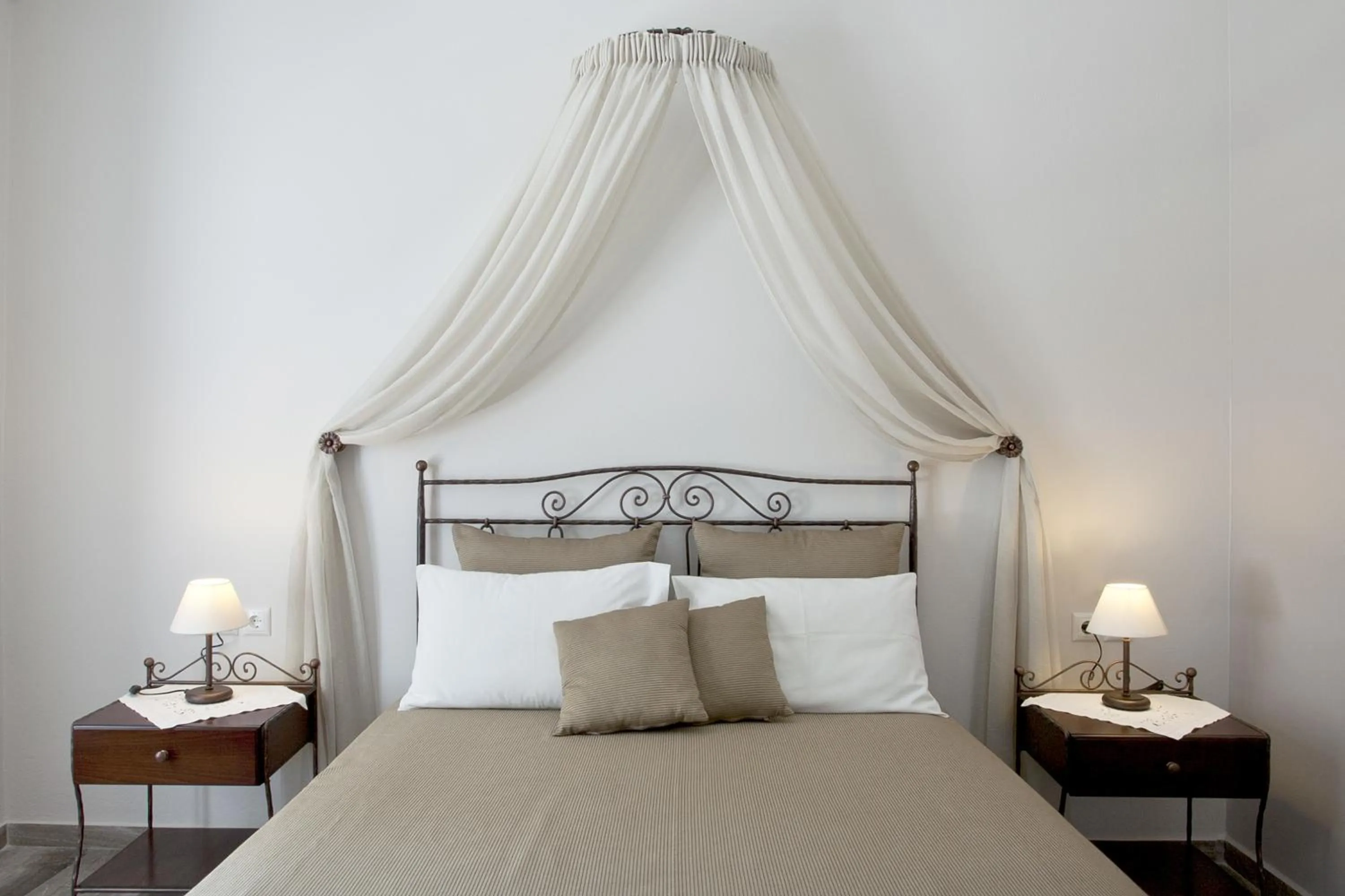 Decorative detail in Preka Maria