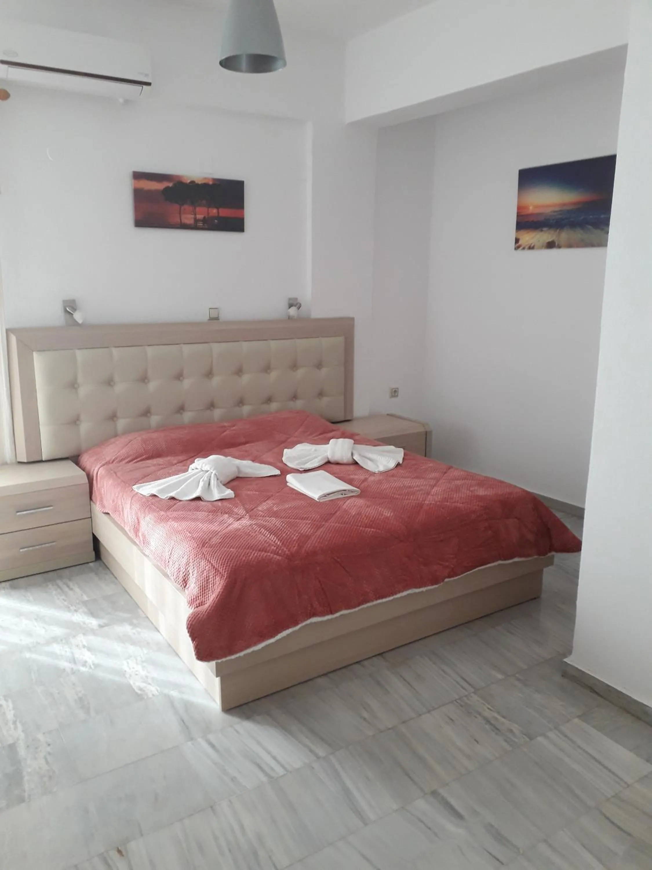 Bed in Knossos Hotel