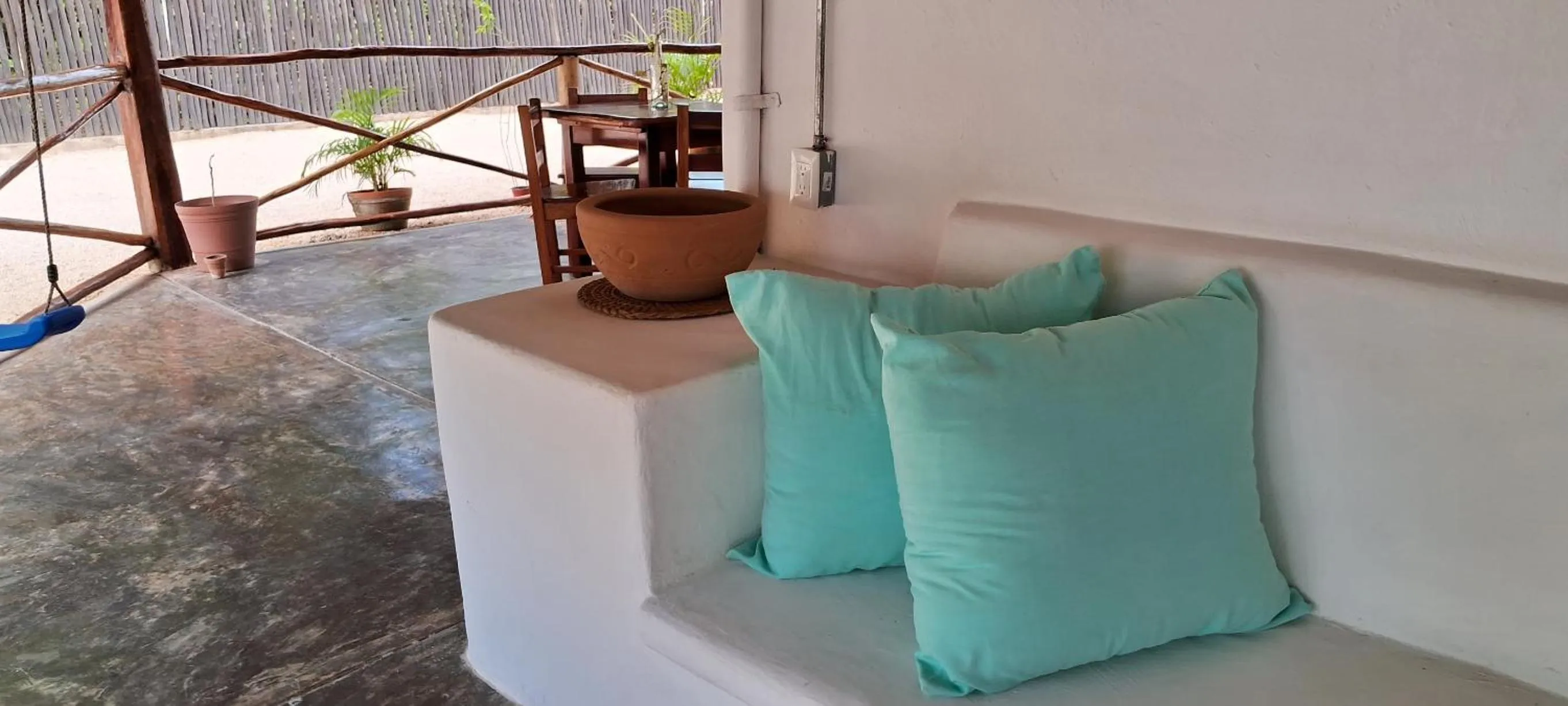 Dining area in Hotel Posada Mykonos