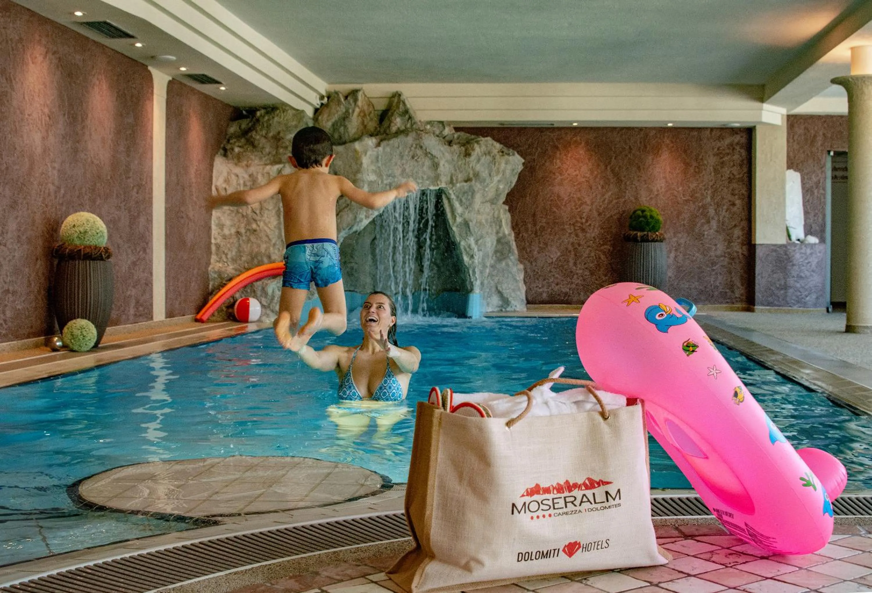 Swimming pool in Moseralm Dolomiti Hideaway