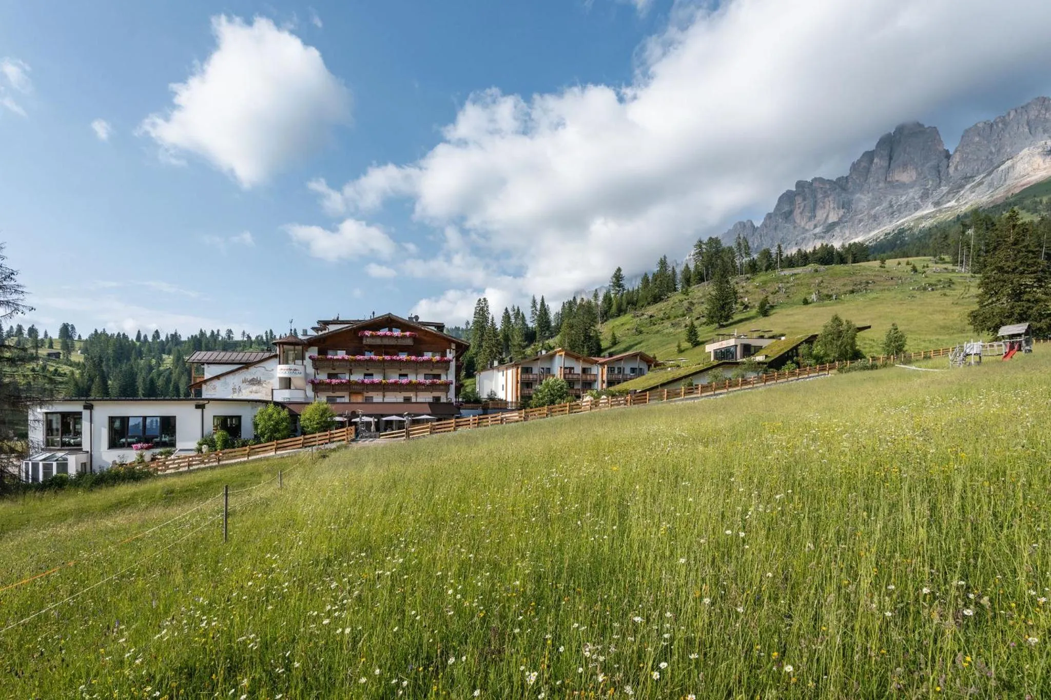 Property building in Moseralm Dolomiti Hideaway