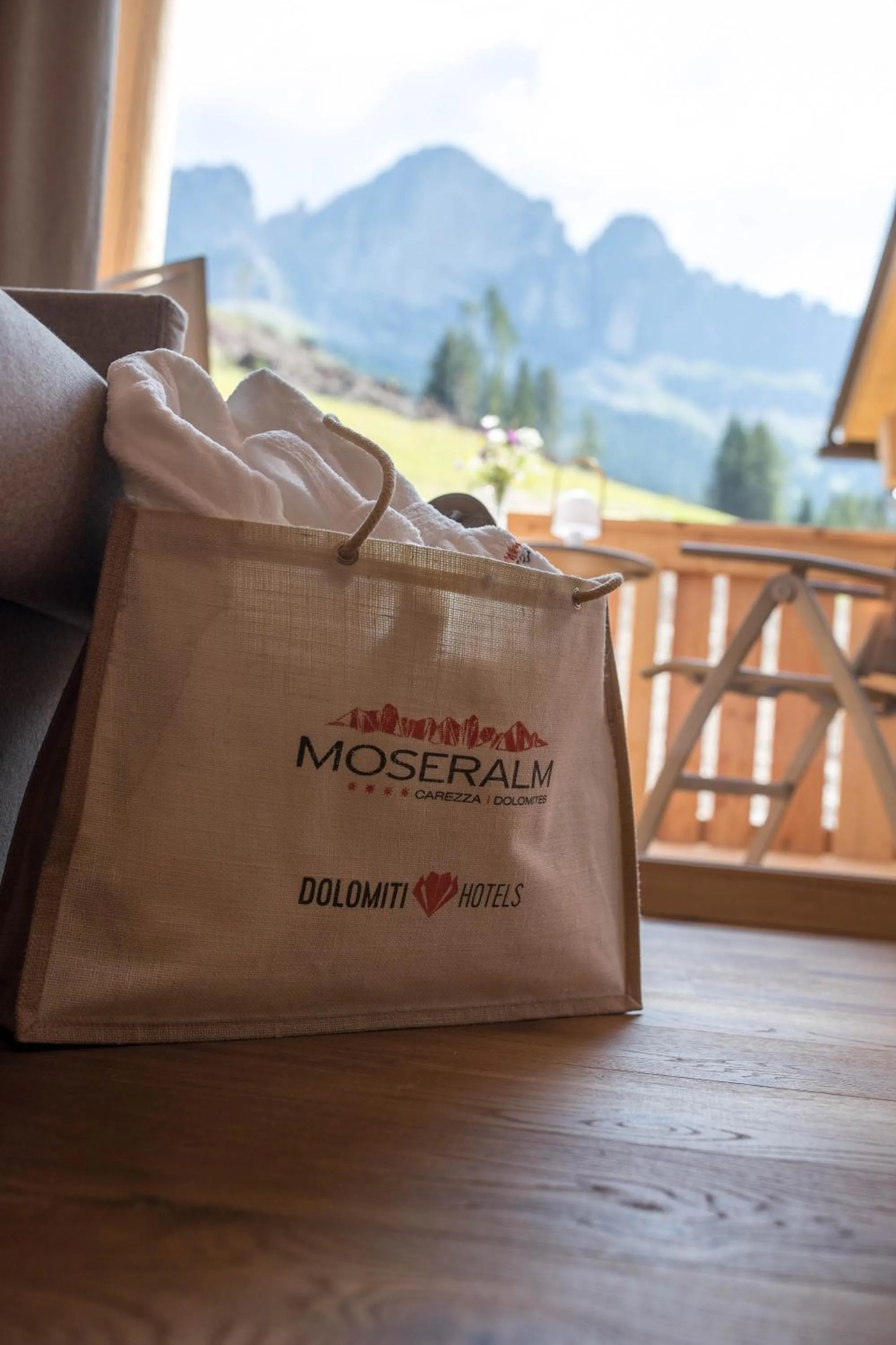 Decorative detail in Moseralm Dolomiti Hideaway