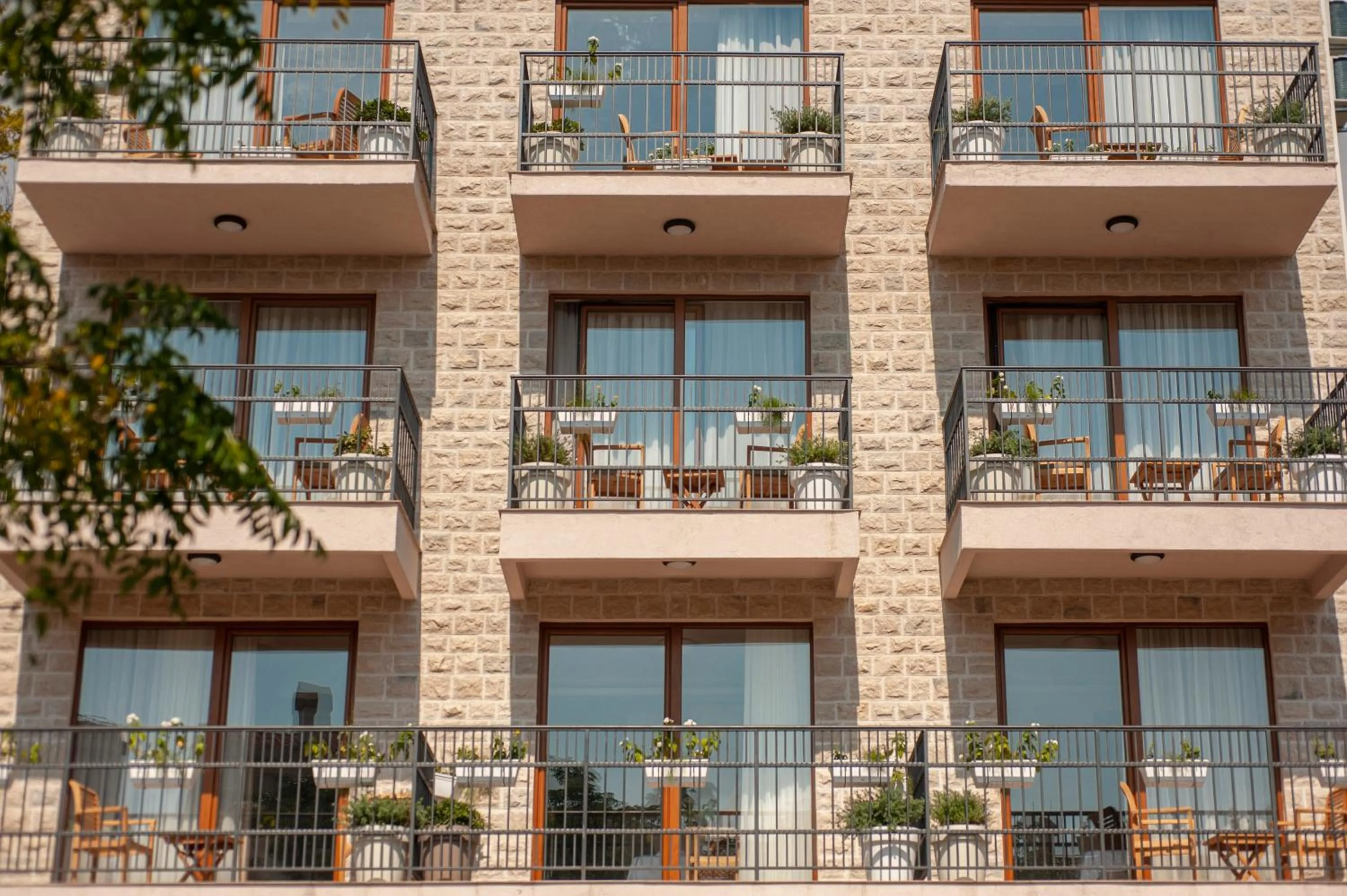 Hotel Twelve by Aycon