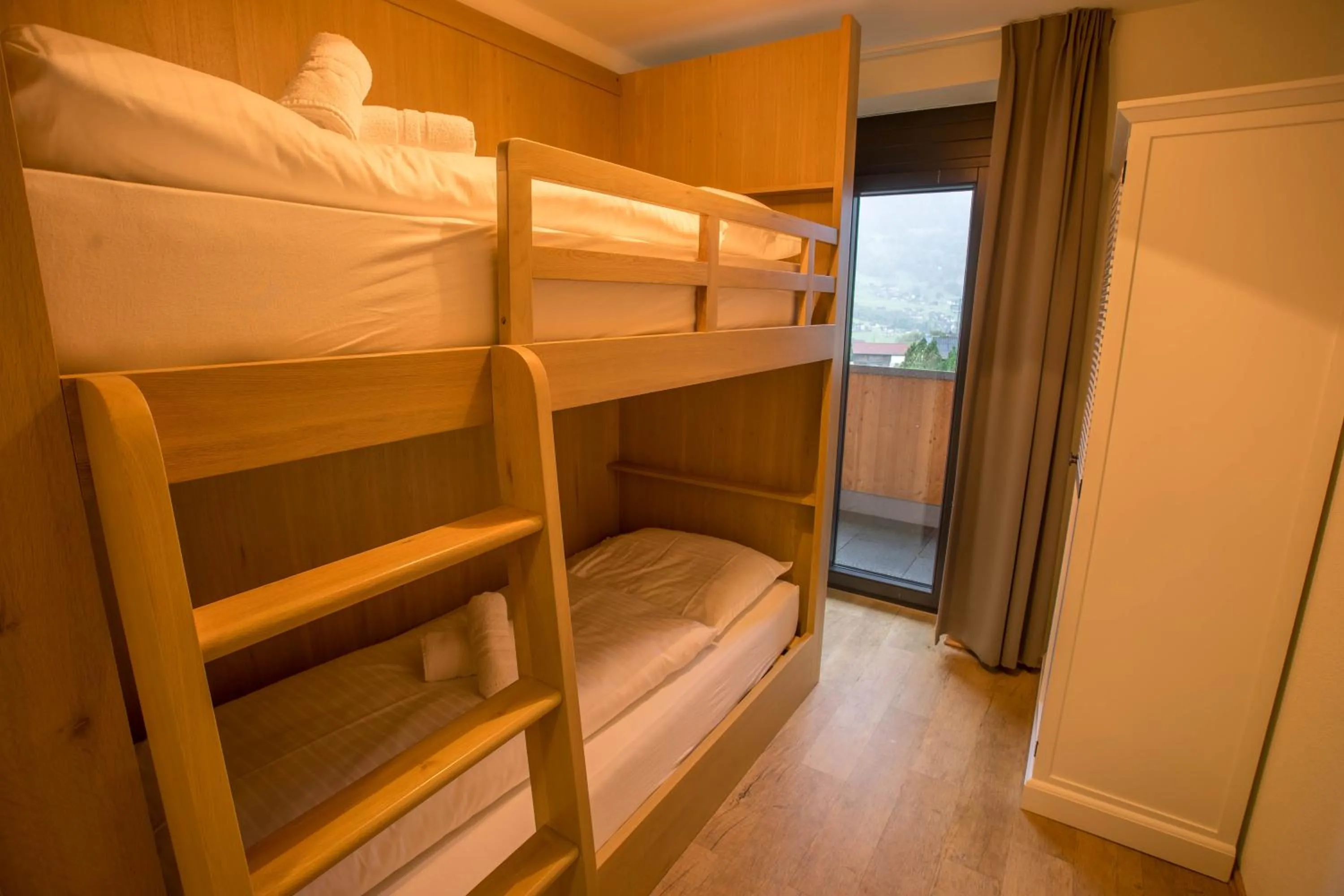 bunk bed, Bed in Appart Gastauer