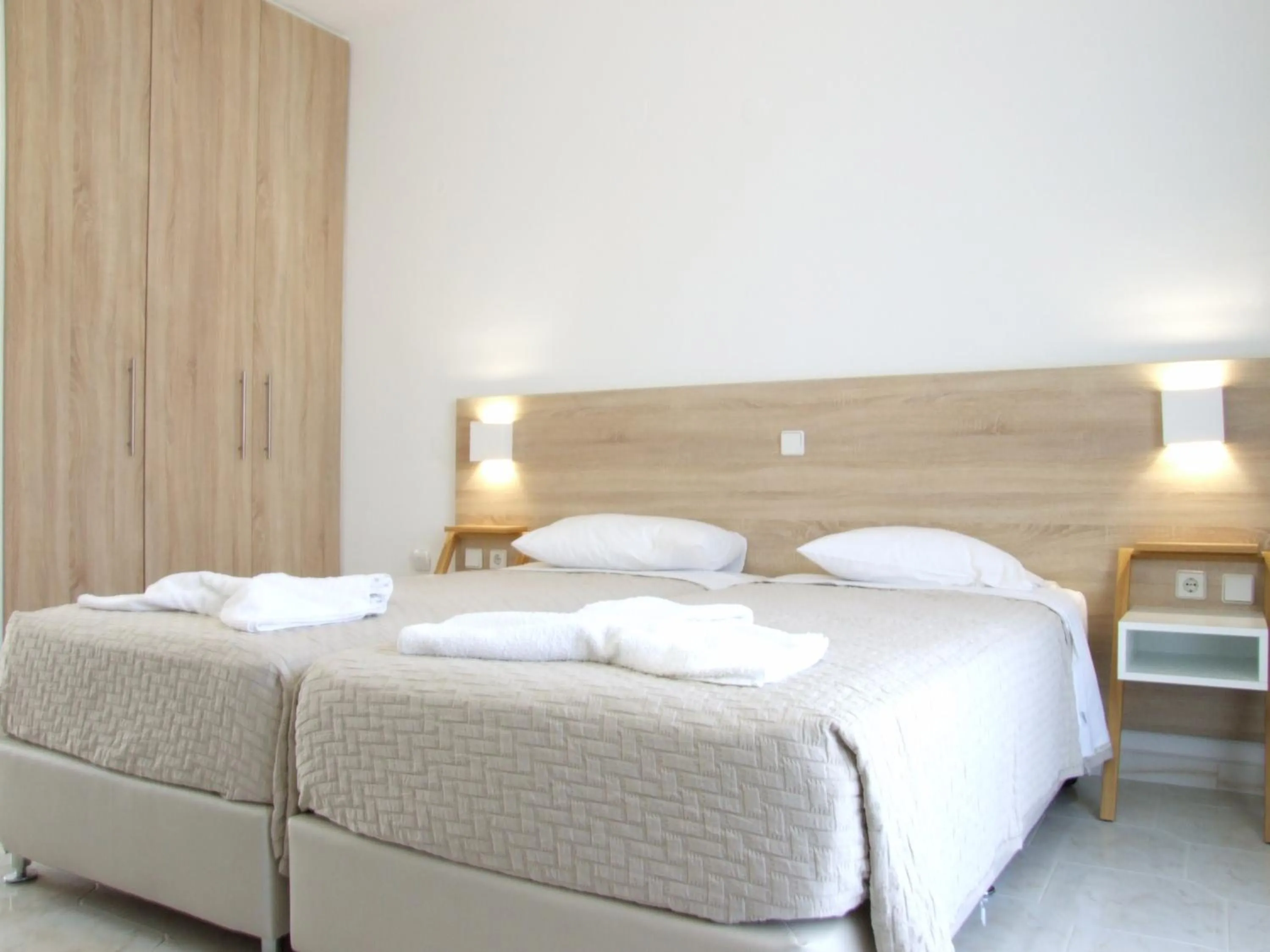 Bed in Sokrates Studios