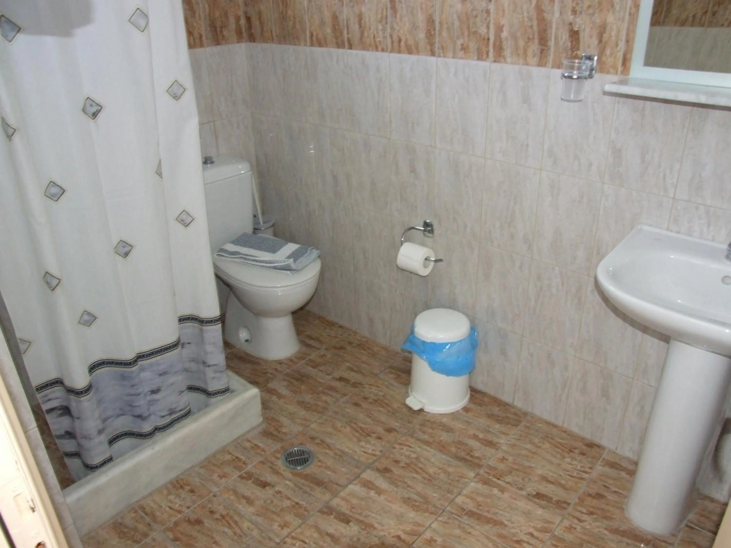 Bathroom in Sokrates Studios