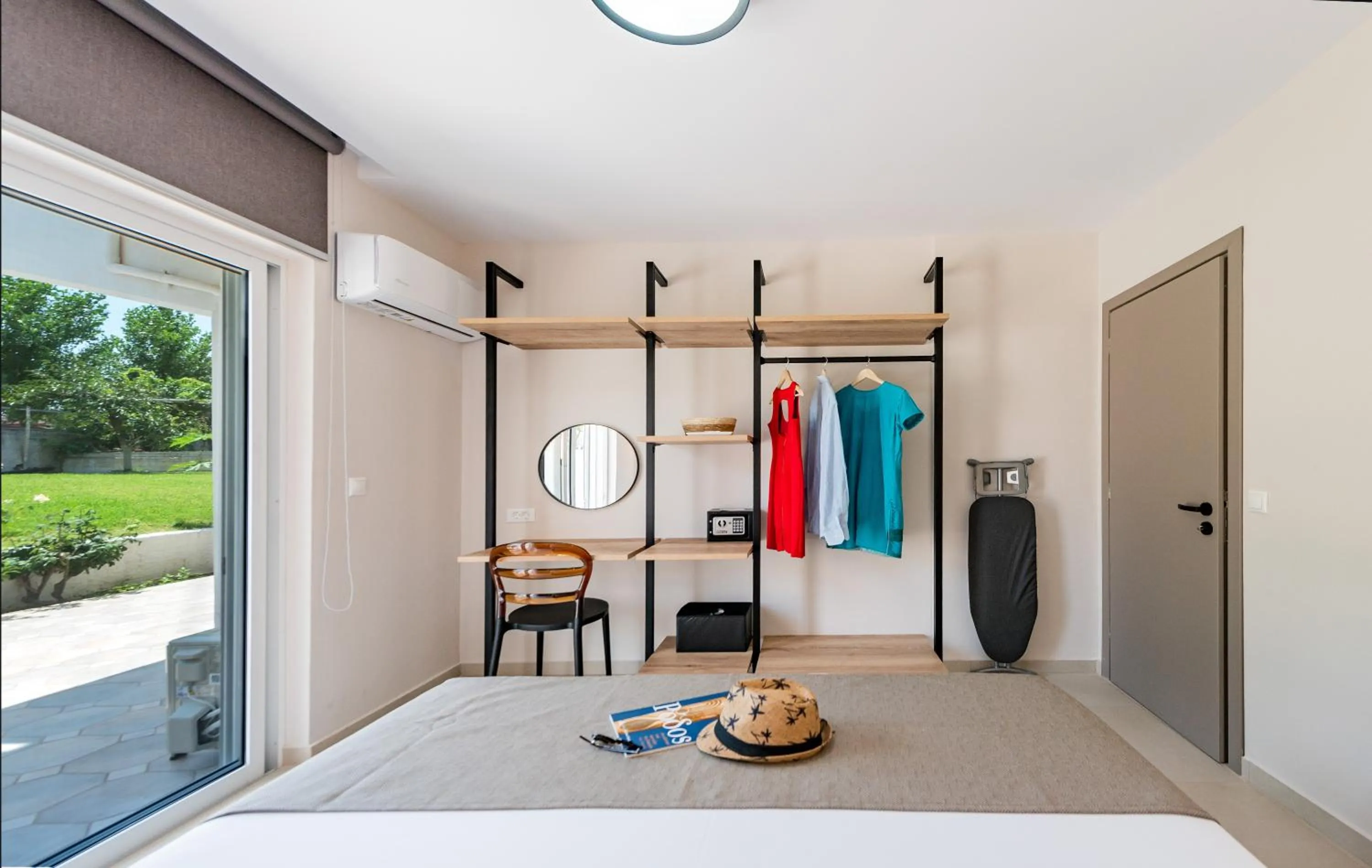 Bed in Sokrates Studios