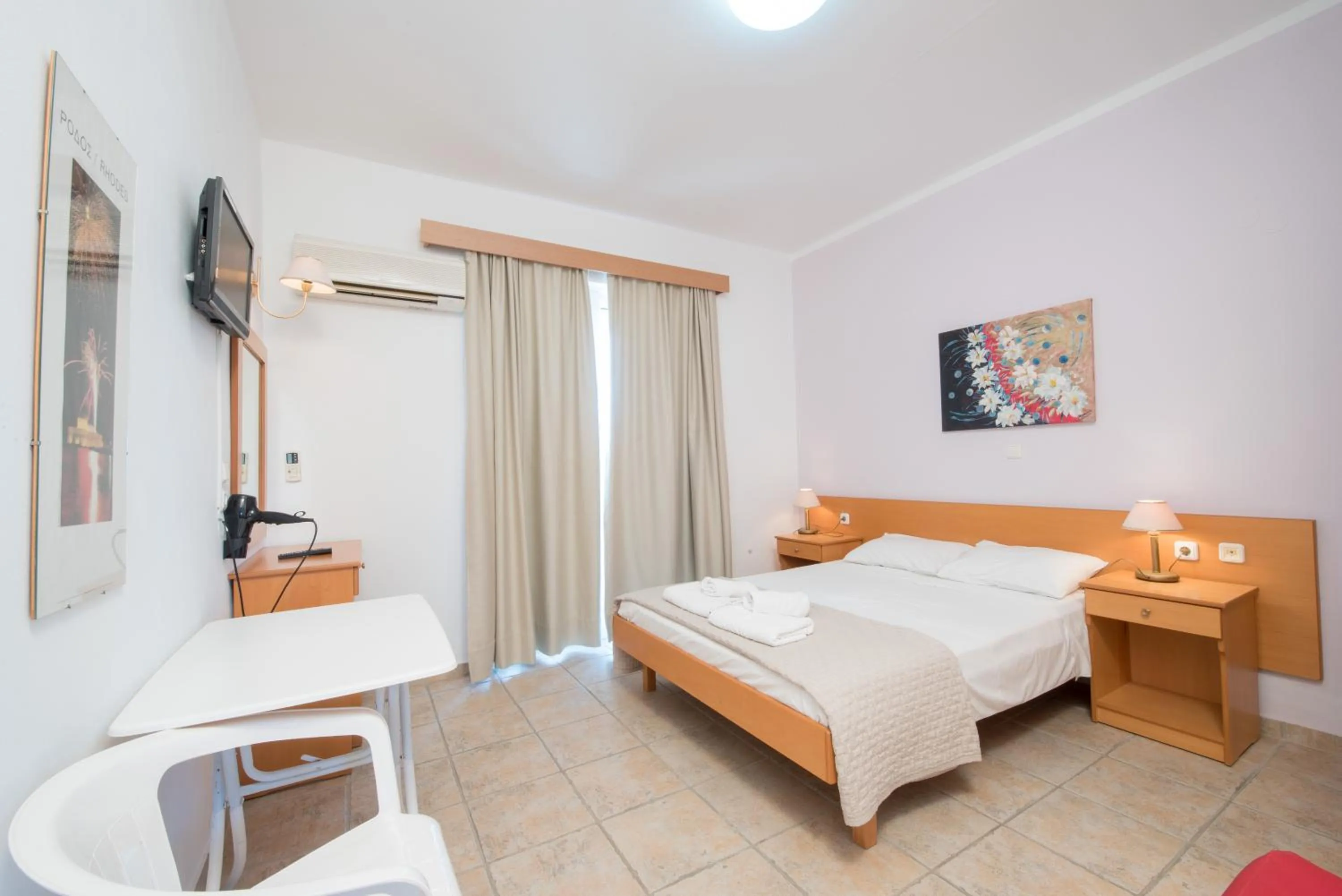 Bed in Sokrates Studios