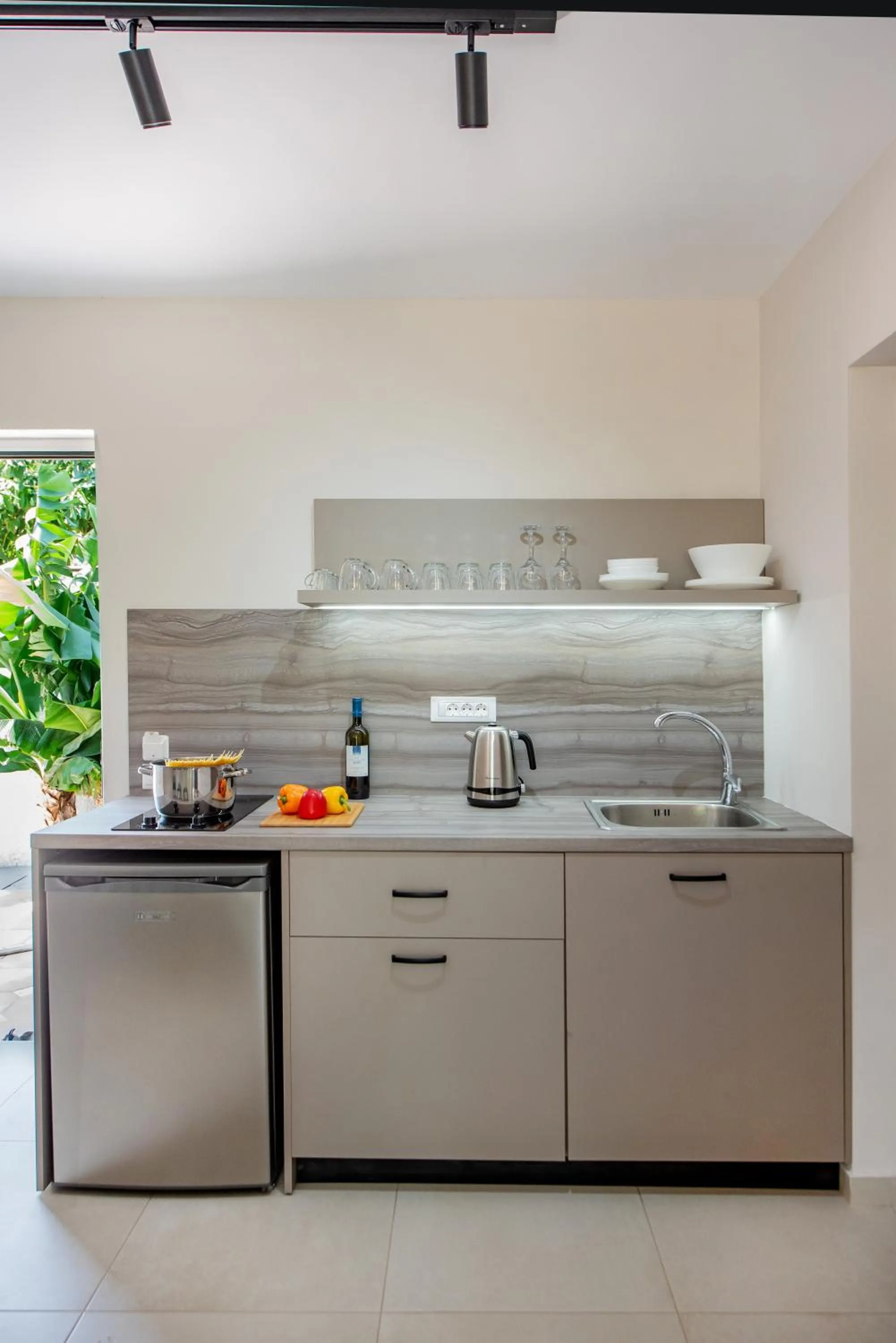 Kitchen or kitchenette in Sokrates Studios