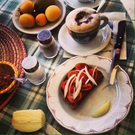 Italian breakfast in Albergo Villa Mario