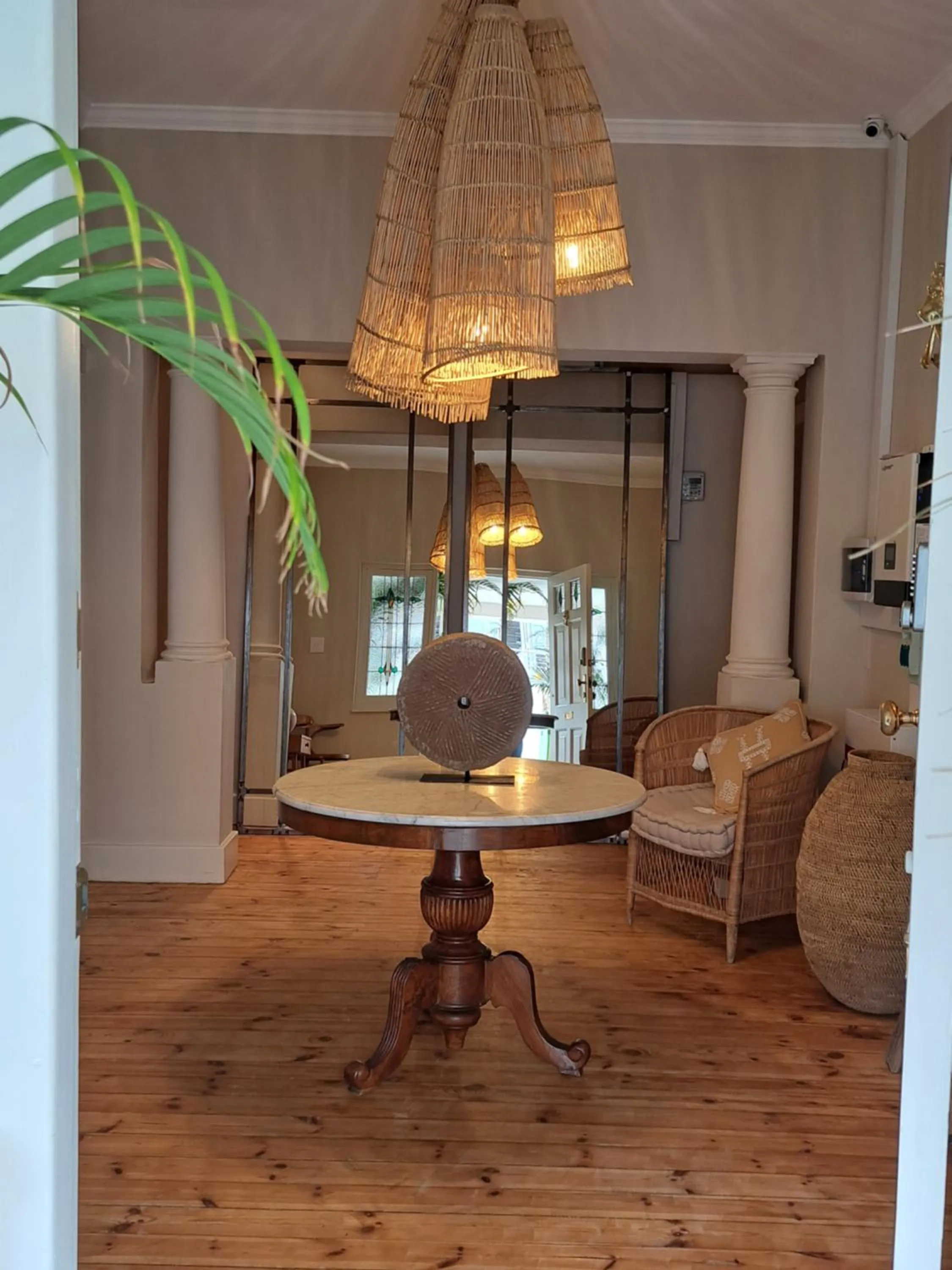 Seating area in THE BIG - Luxury Backpackers