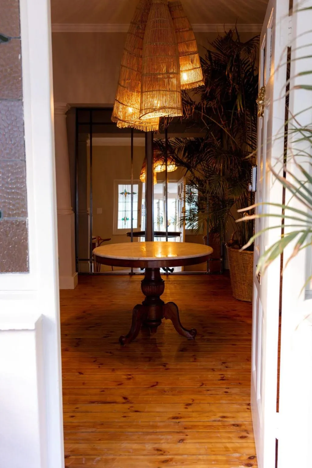 Property building in THE BIG - Luxury Backpackers