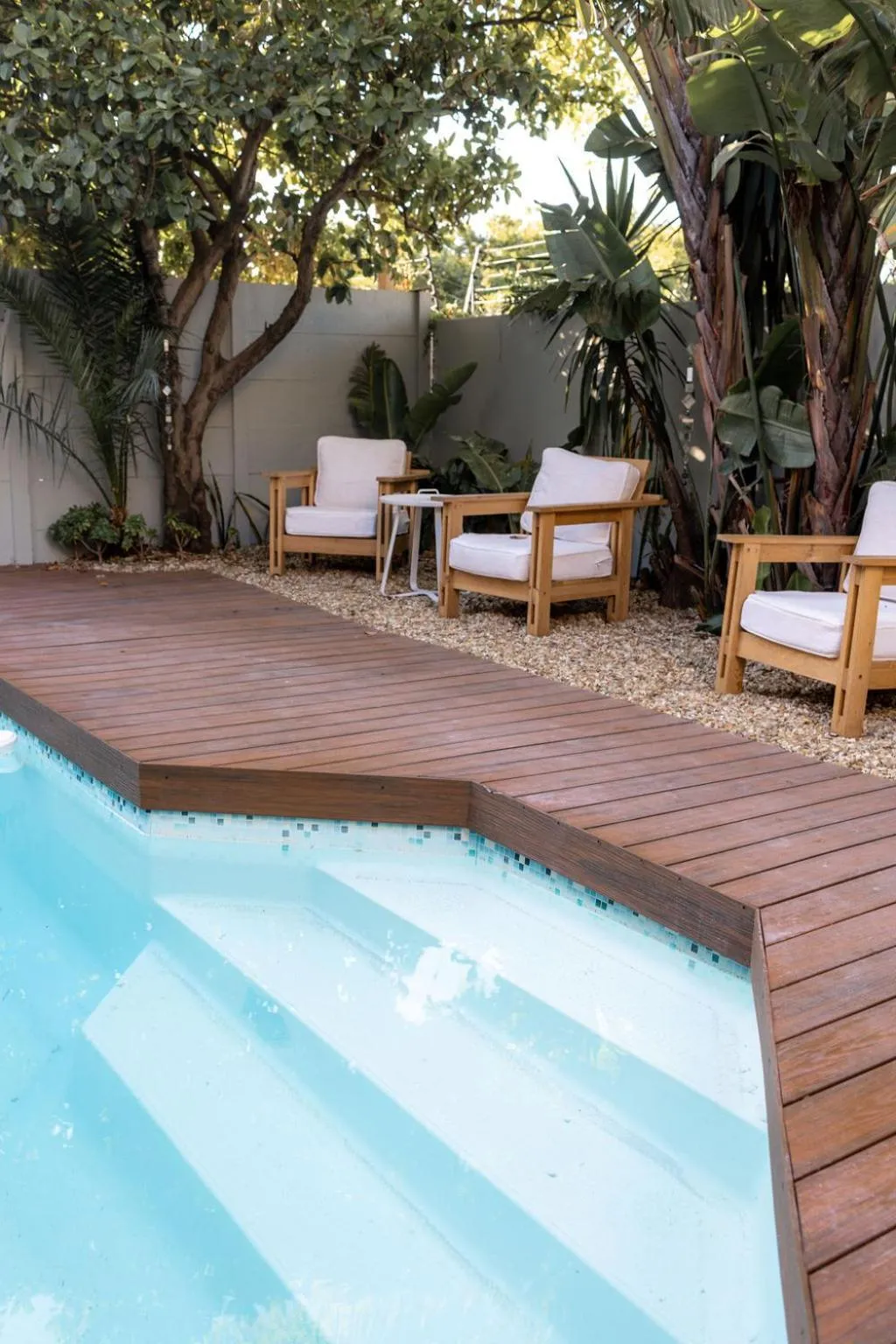 Swimming pool in THE BIG - Luxury Backpackers