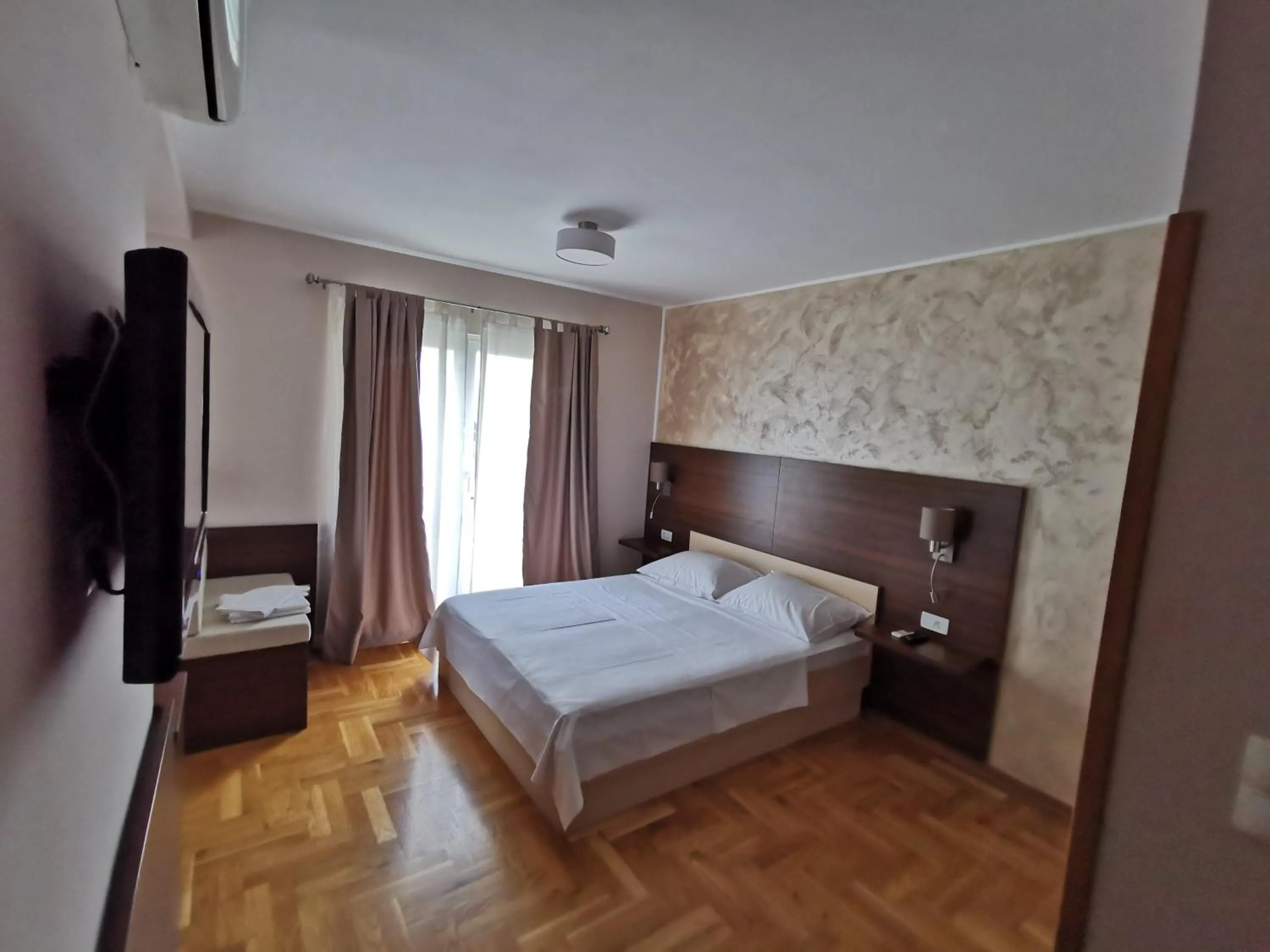 TV and multimedia, Bed in Villa Salvia