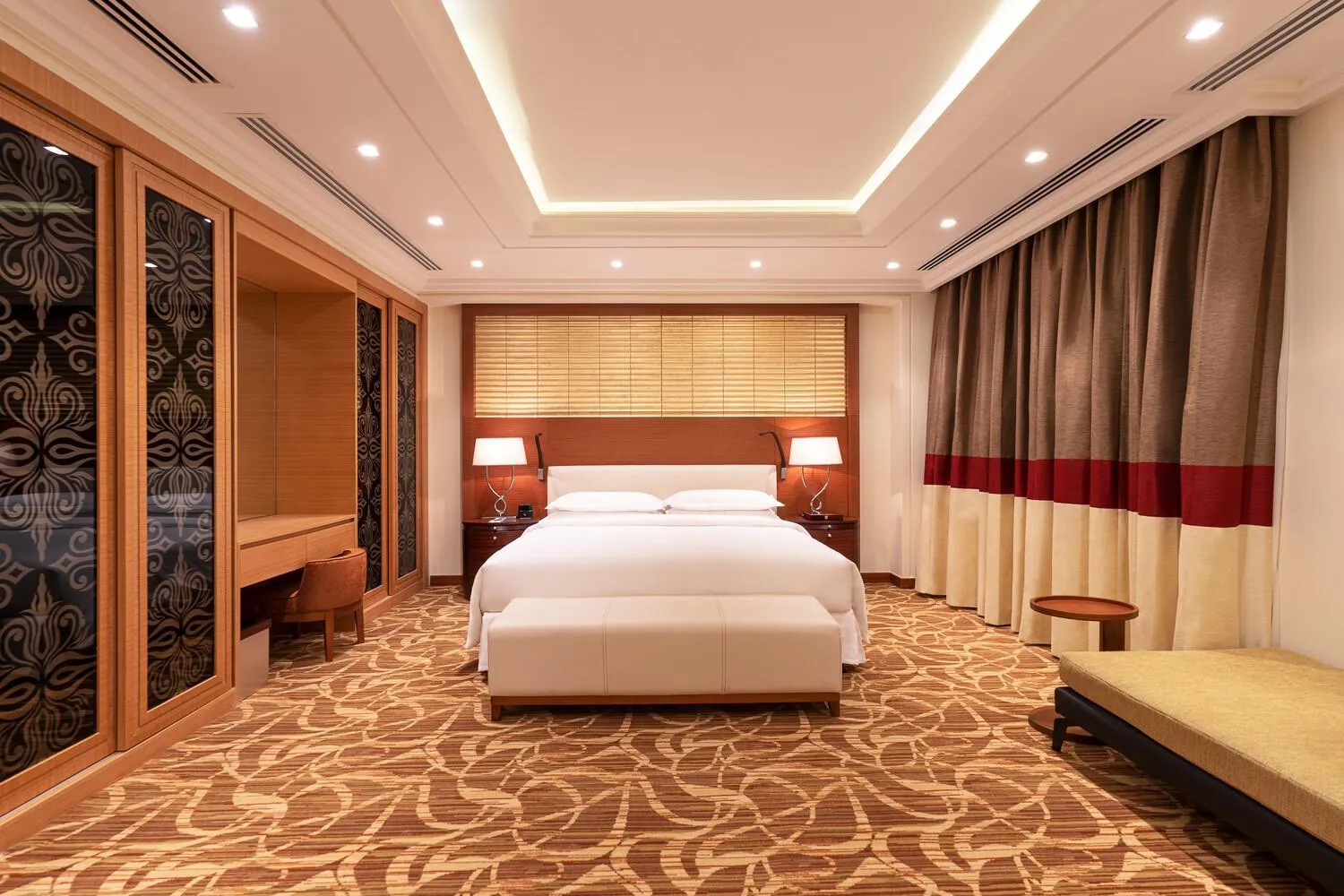 Bedroom, Bed in Sheraton Jeddah Hotel