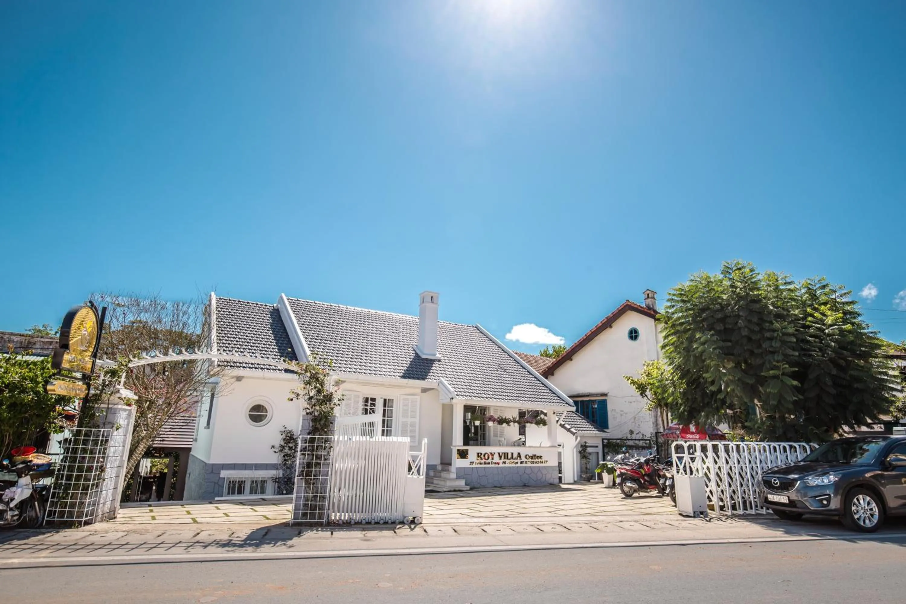 Off site in ROY VILLA COFFEE