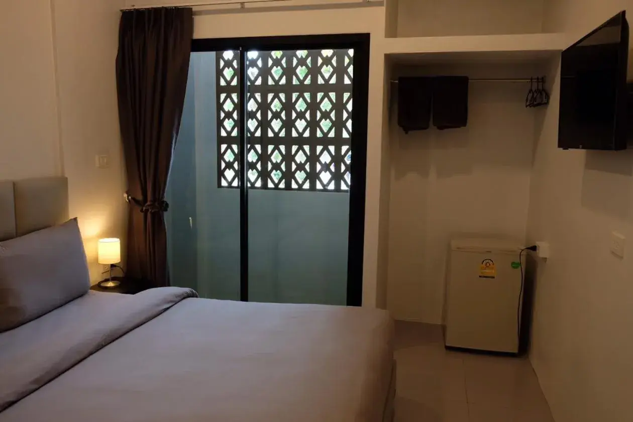 Standard Double Room in Minimal House Patong Standard Double Room in Minimal House Patong
