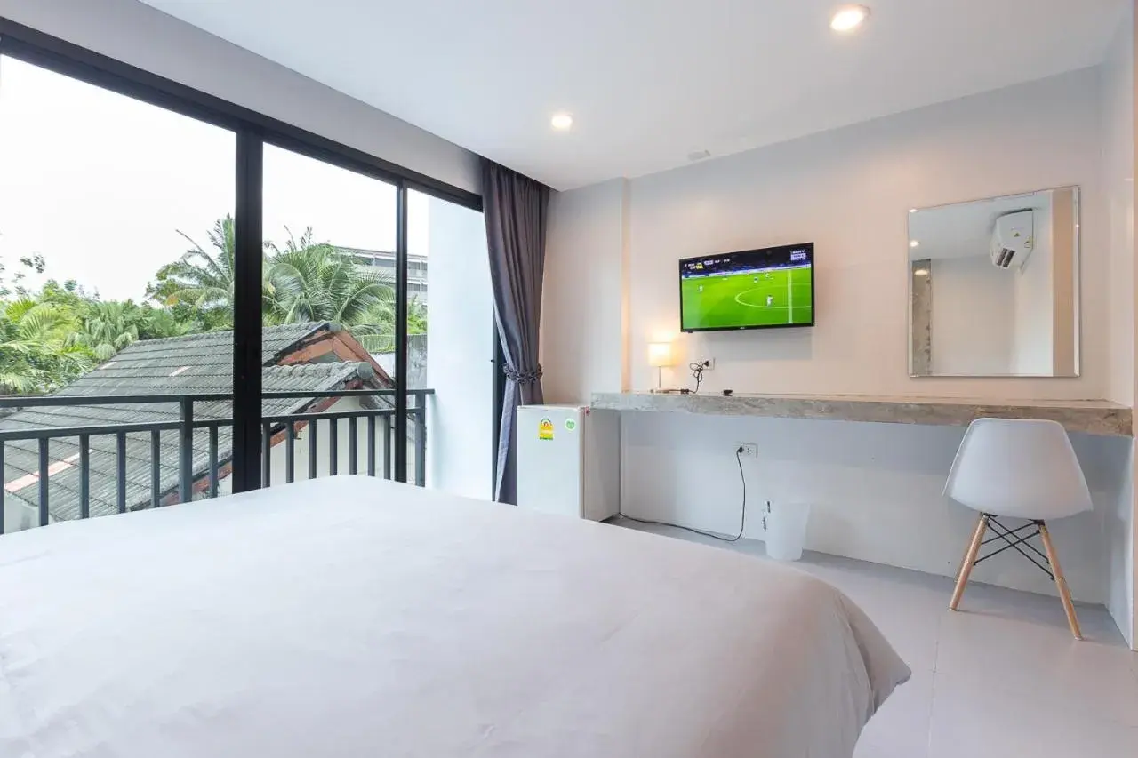 Bed in Minimal House Patong Bed in Minimal House Patong