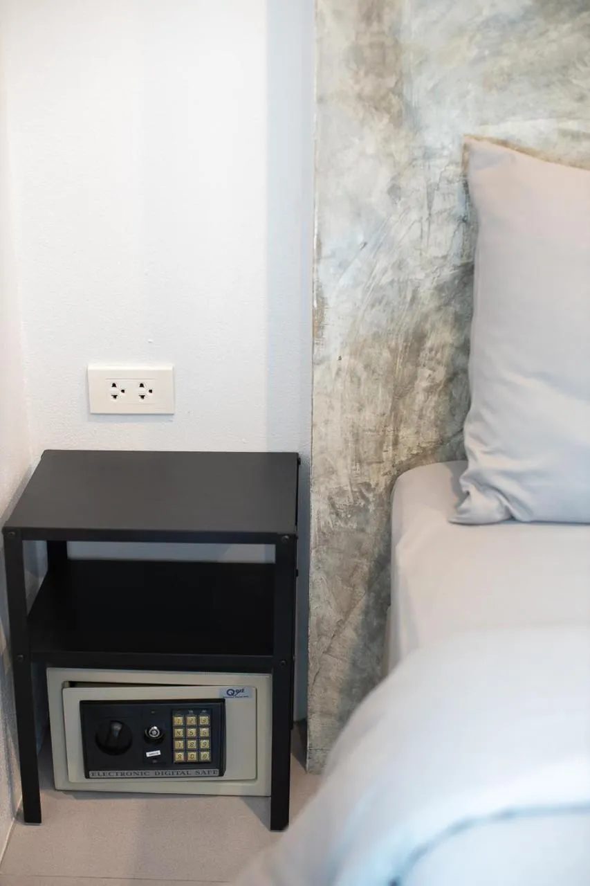 Bed in Minimal House Patong