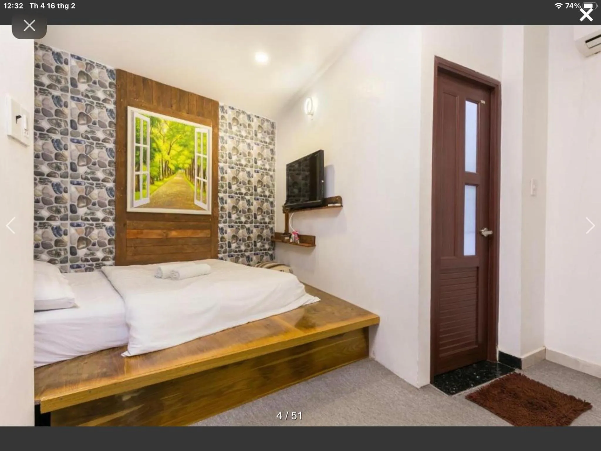 Bed in Sai Gon 1979 Hotel