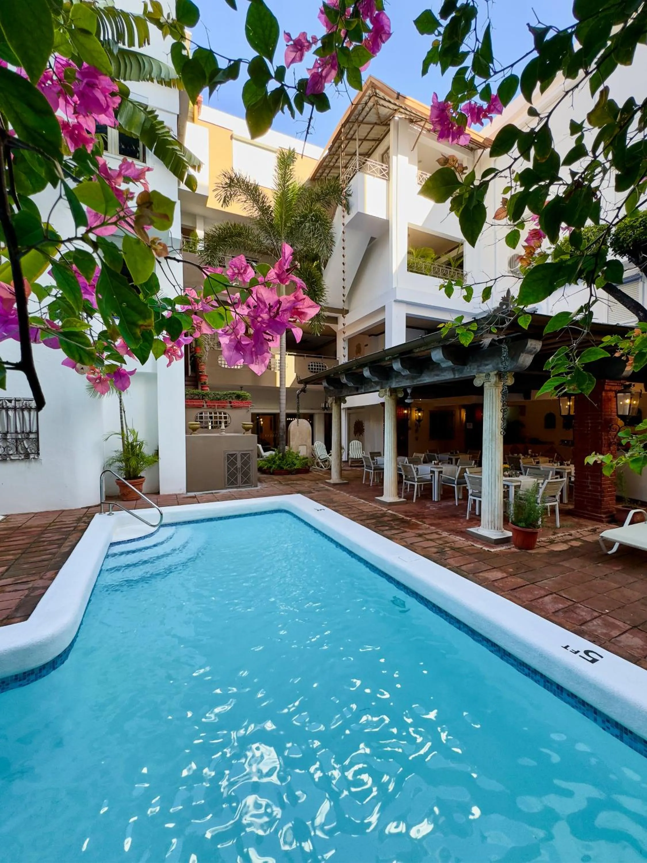 Swimming pool in Hotel San Marco