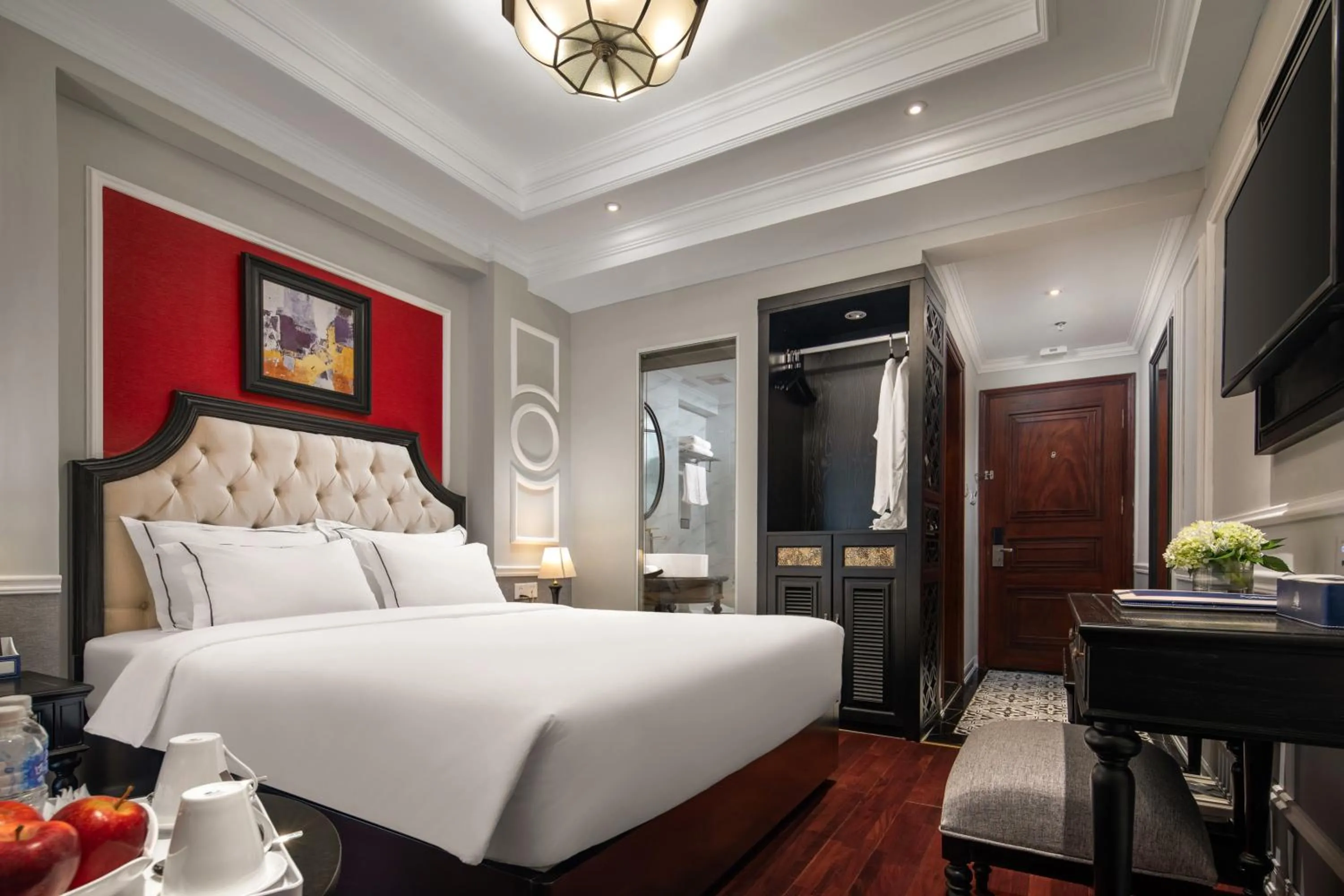 Photo of the whole room, Bed in Acoustic Hotel & Spa